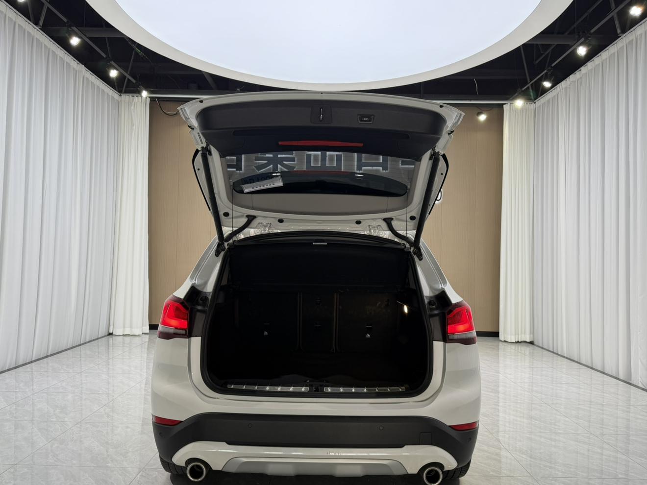 BMW X1 2022, фото 16