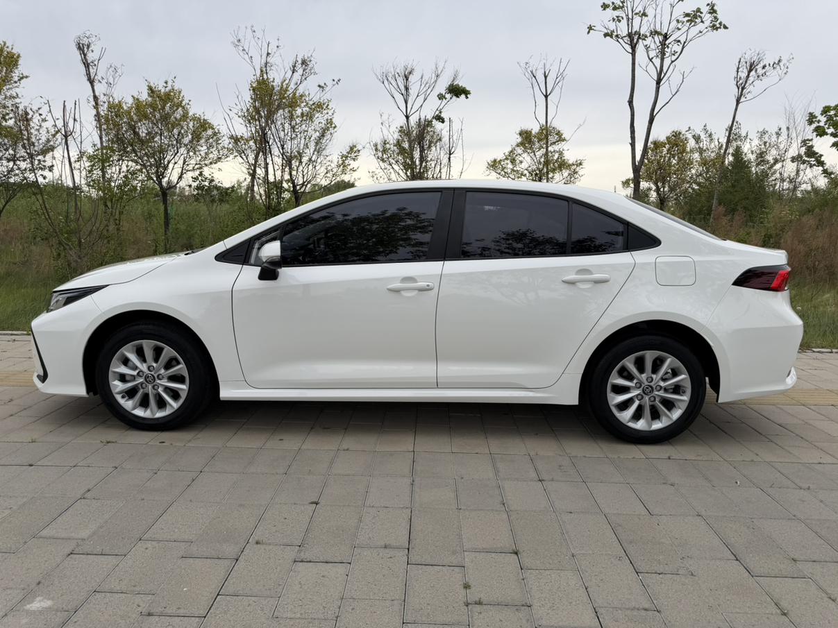 Toyota Corolla 2021, фото 5