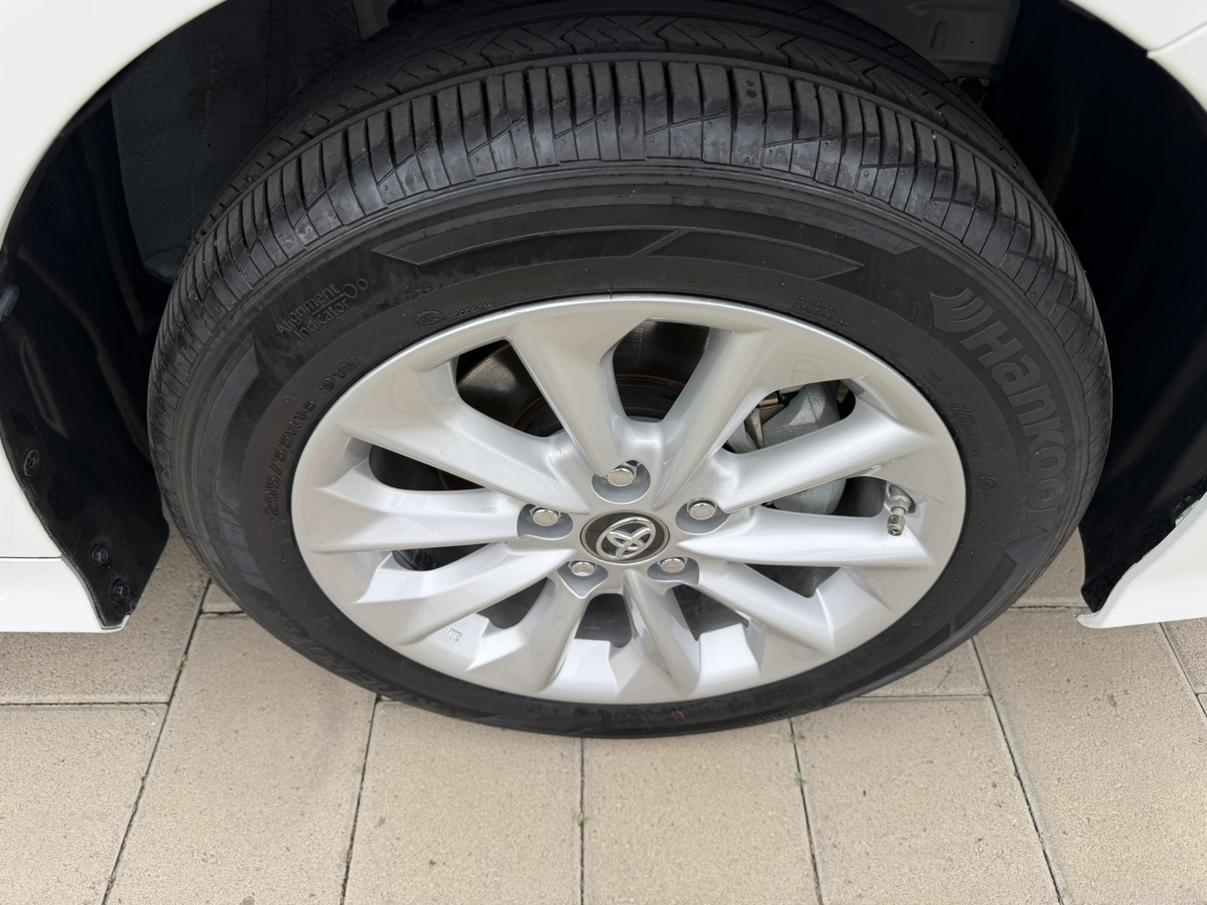 Toyota Corolla 2021, фото 10
