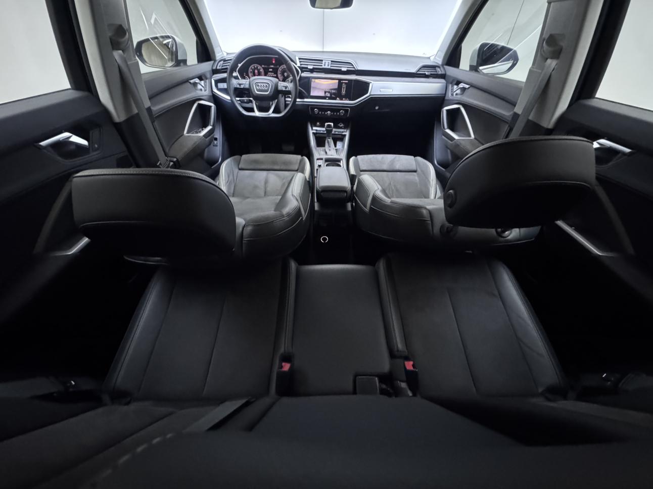 Audi Q3 2022, фото 10