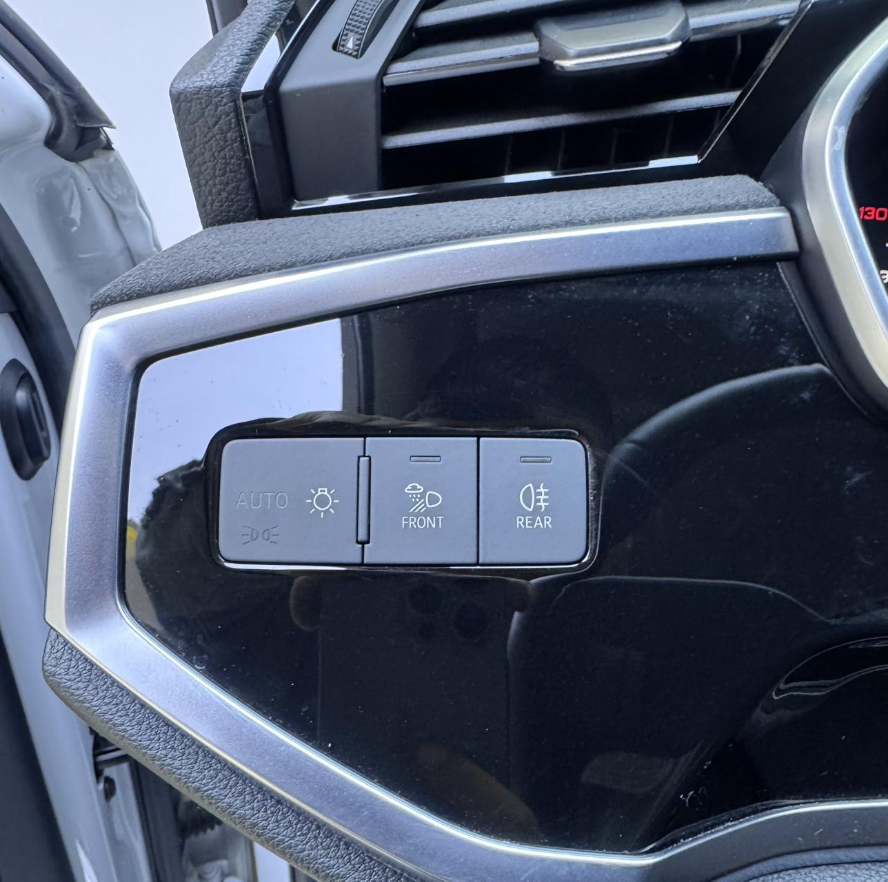 Audi Q3 2022, фото 12