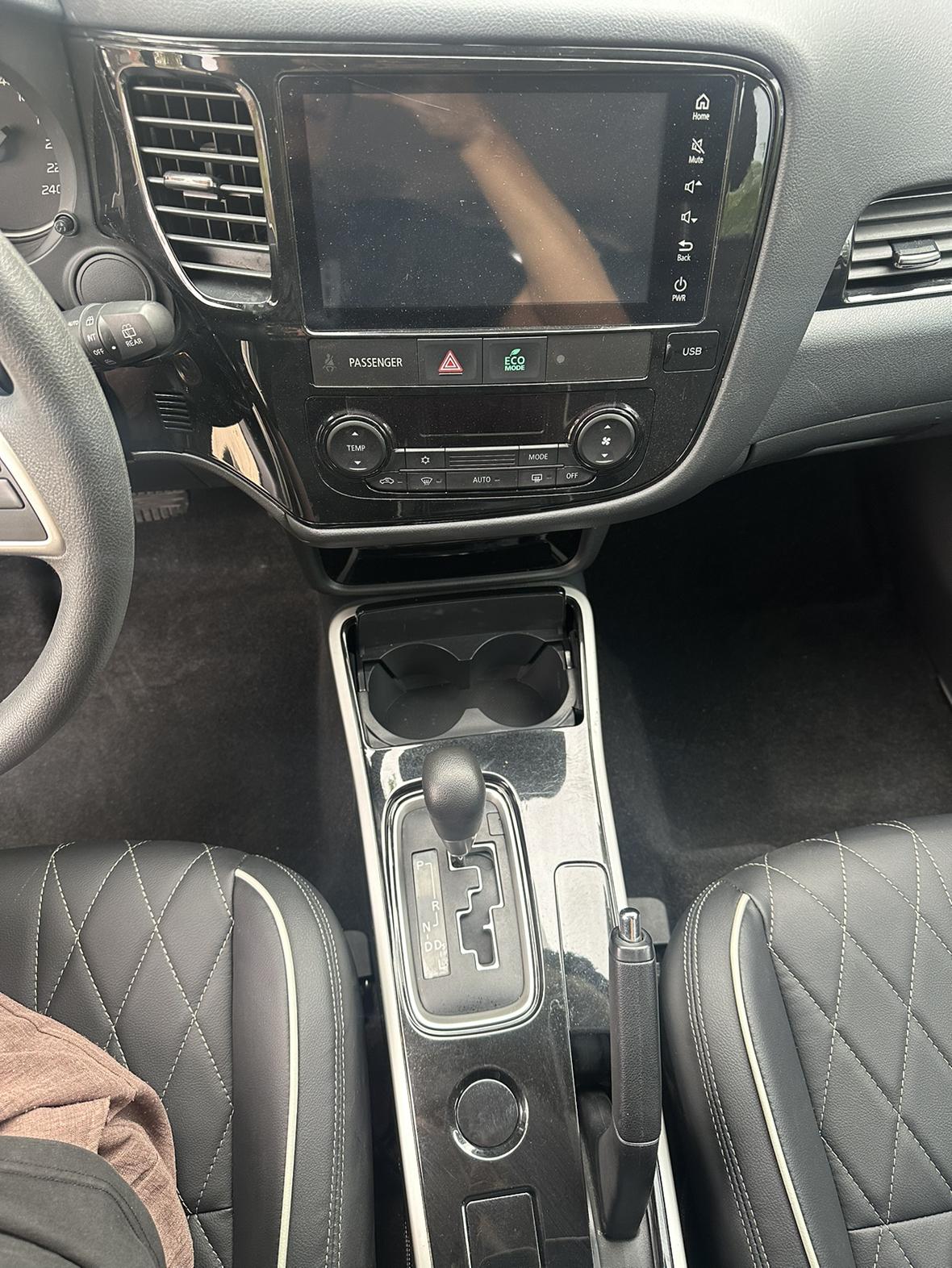 Mitsubishi Outlander 2021, фото 15