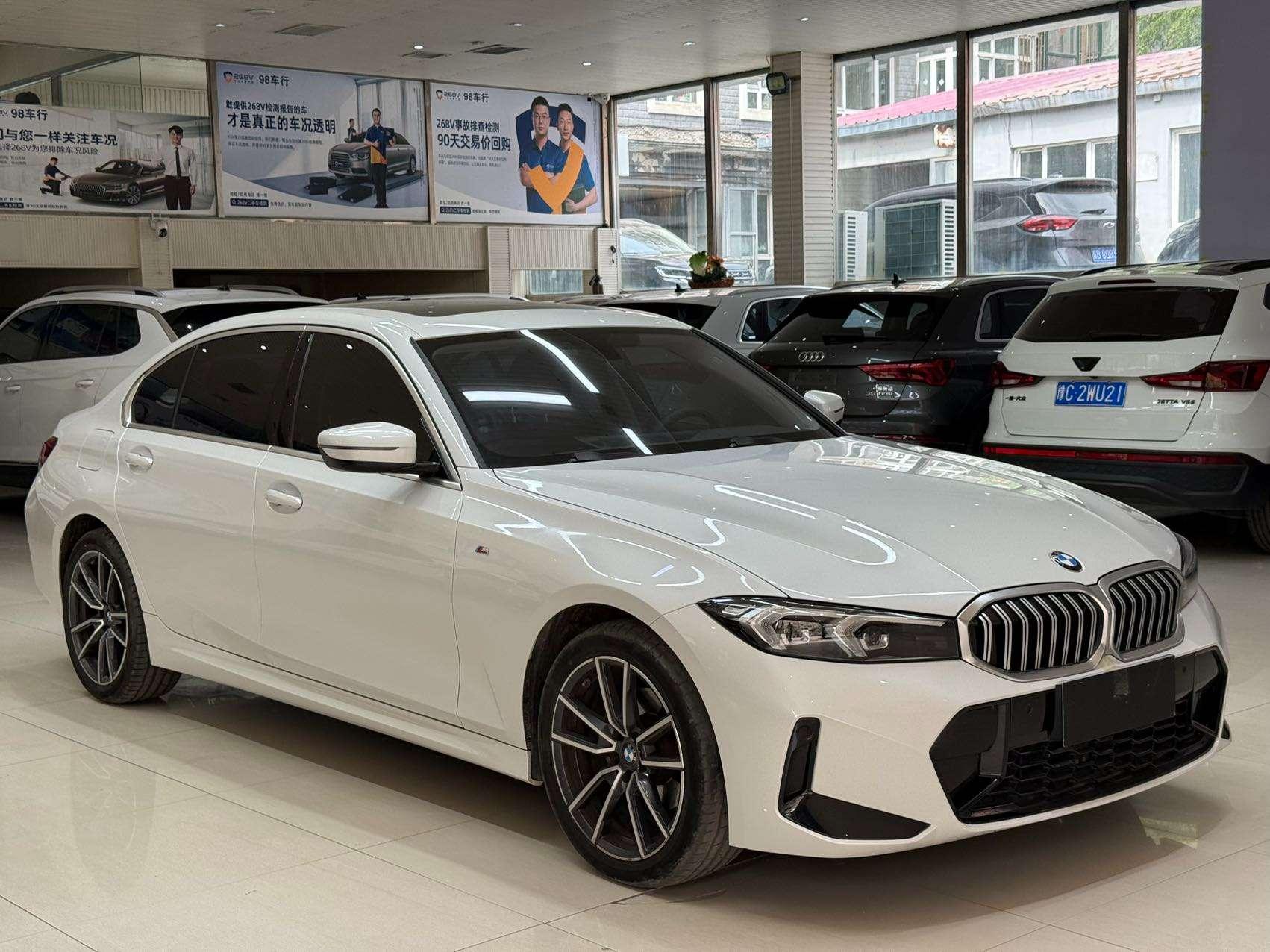 BMW 3 2023, фото 3