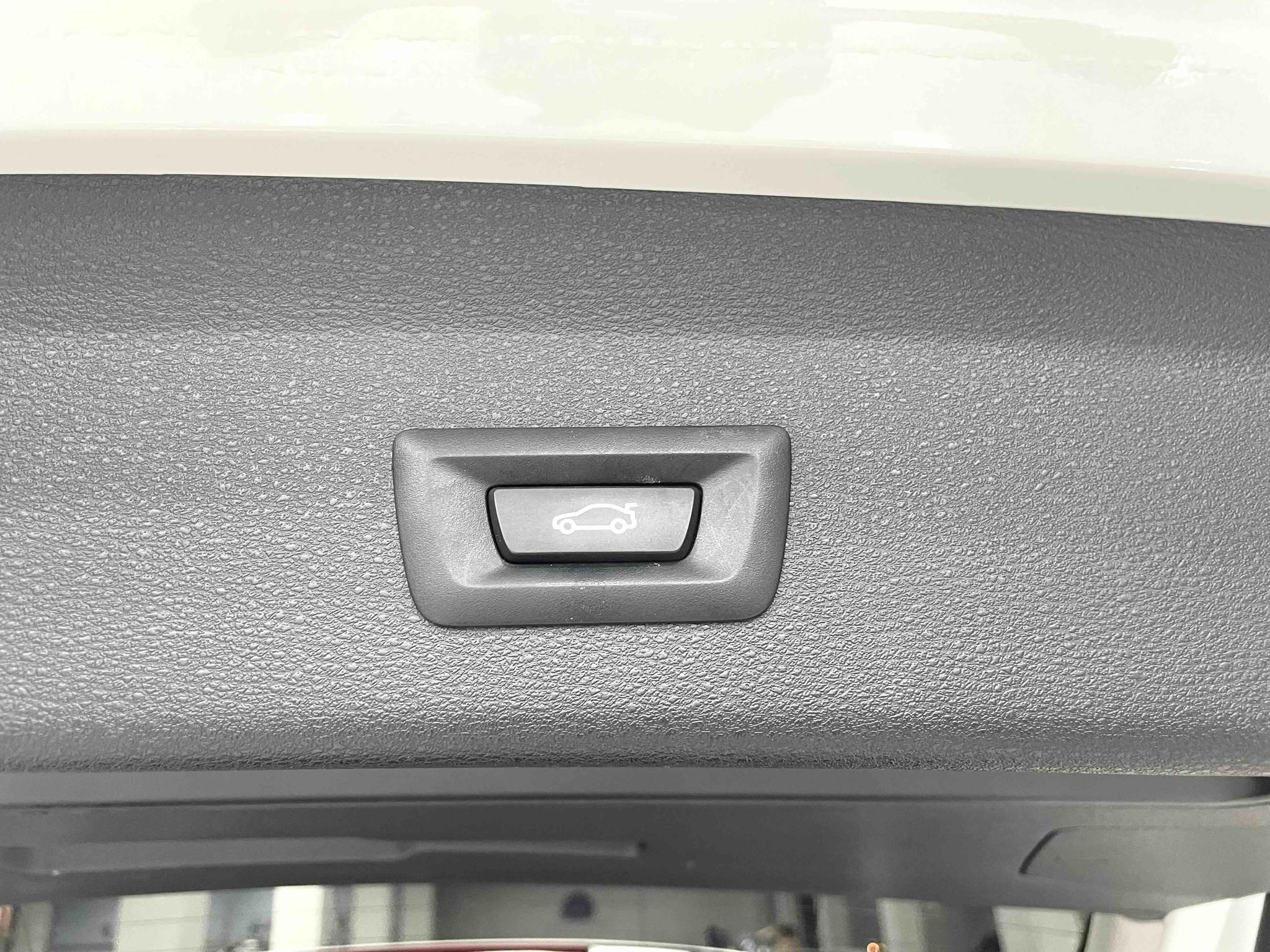 BMW X1 2022, фото 16
