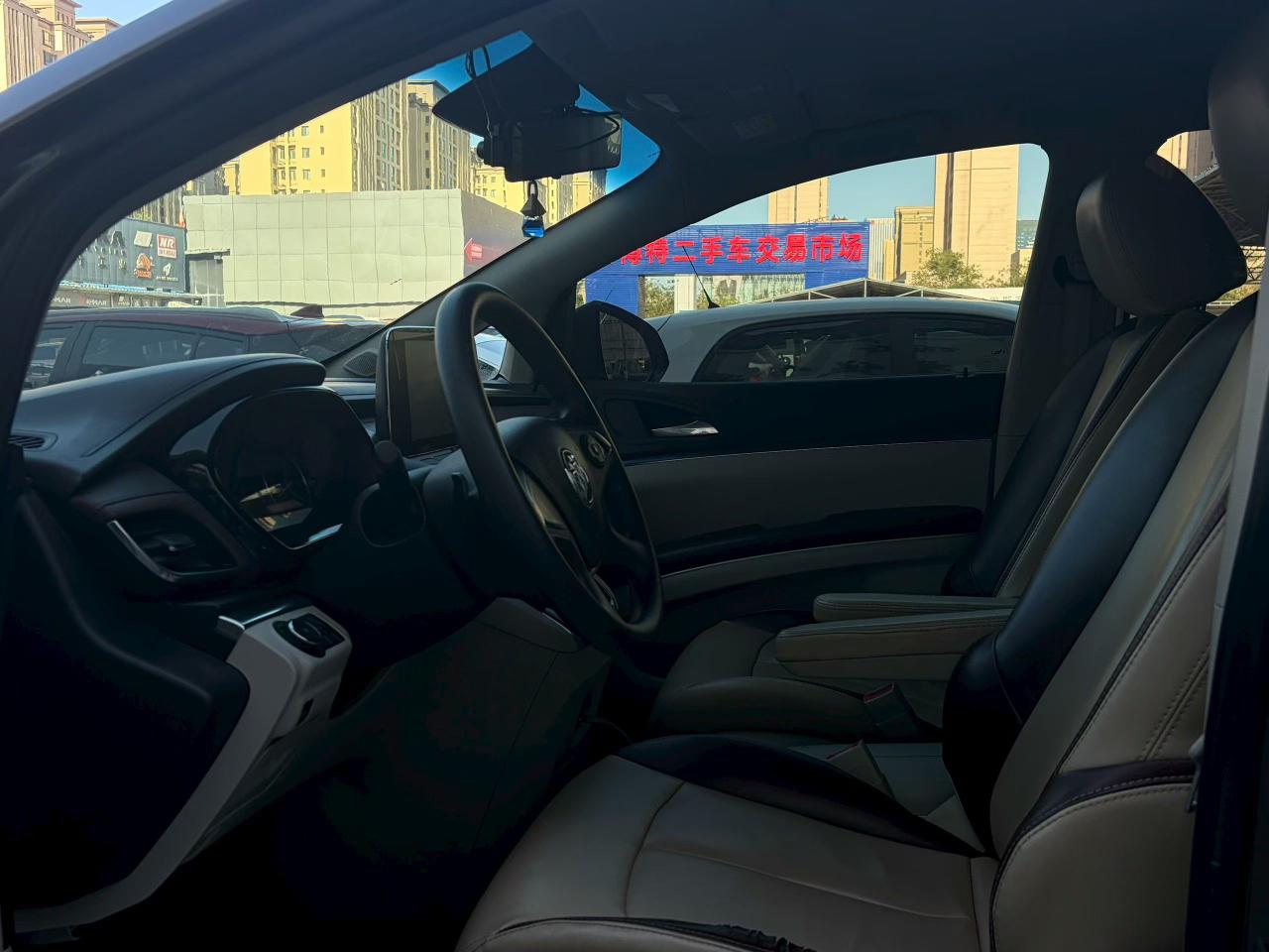 Buick GL8 2022, фото 4