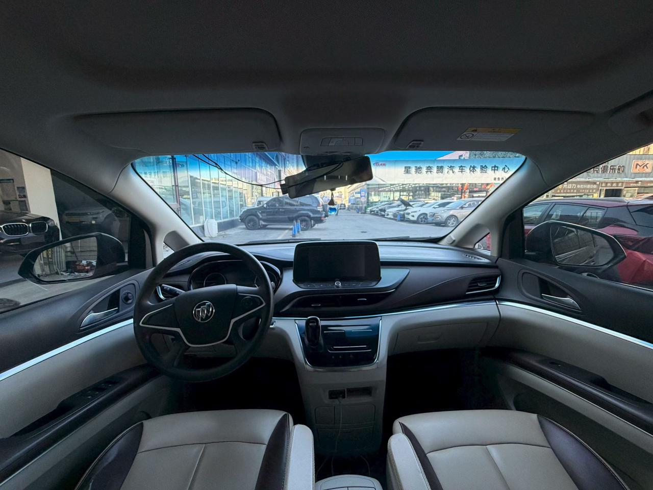 Buick GL8 2022, фото 5