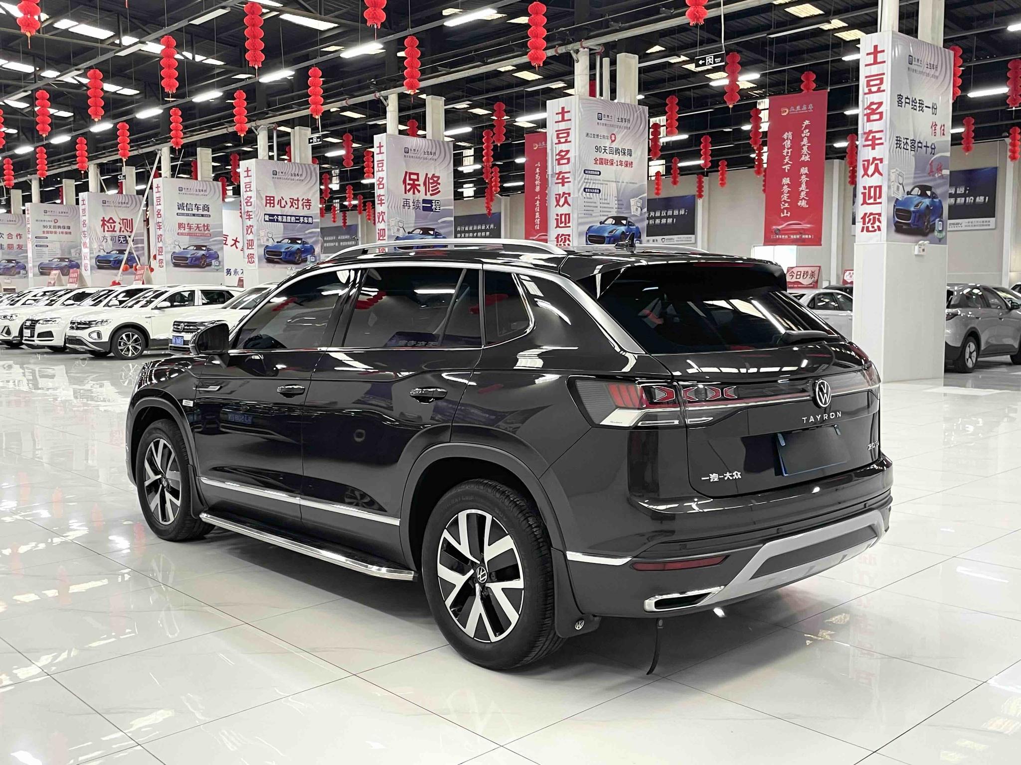 Volkswagen Tayron 2023, фото 6