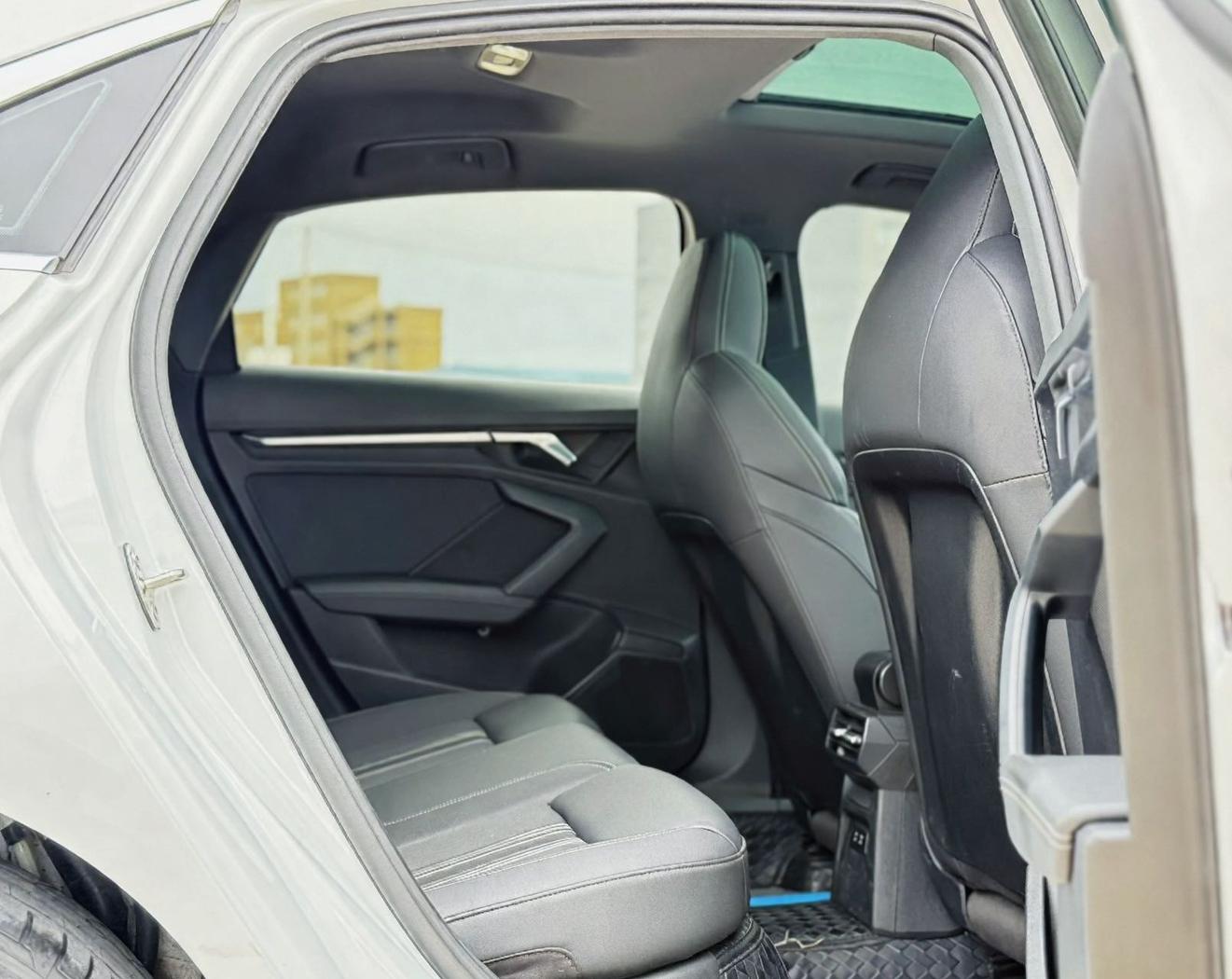 Audi A3 2022, фото 16