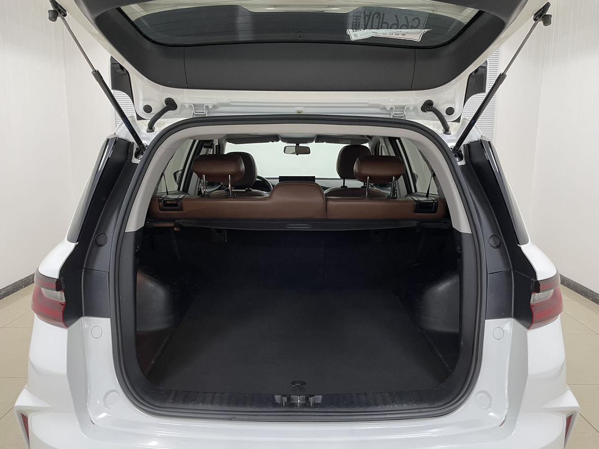 Geely Emgrand X6 2021, фото 17