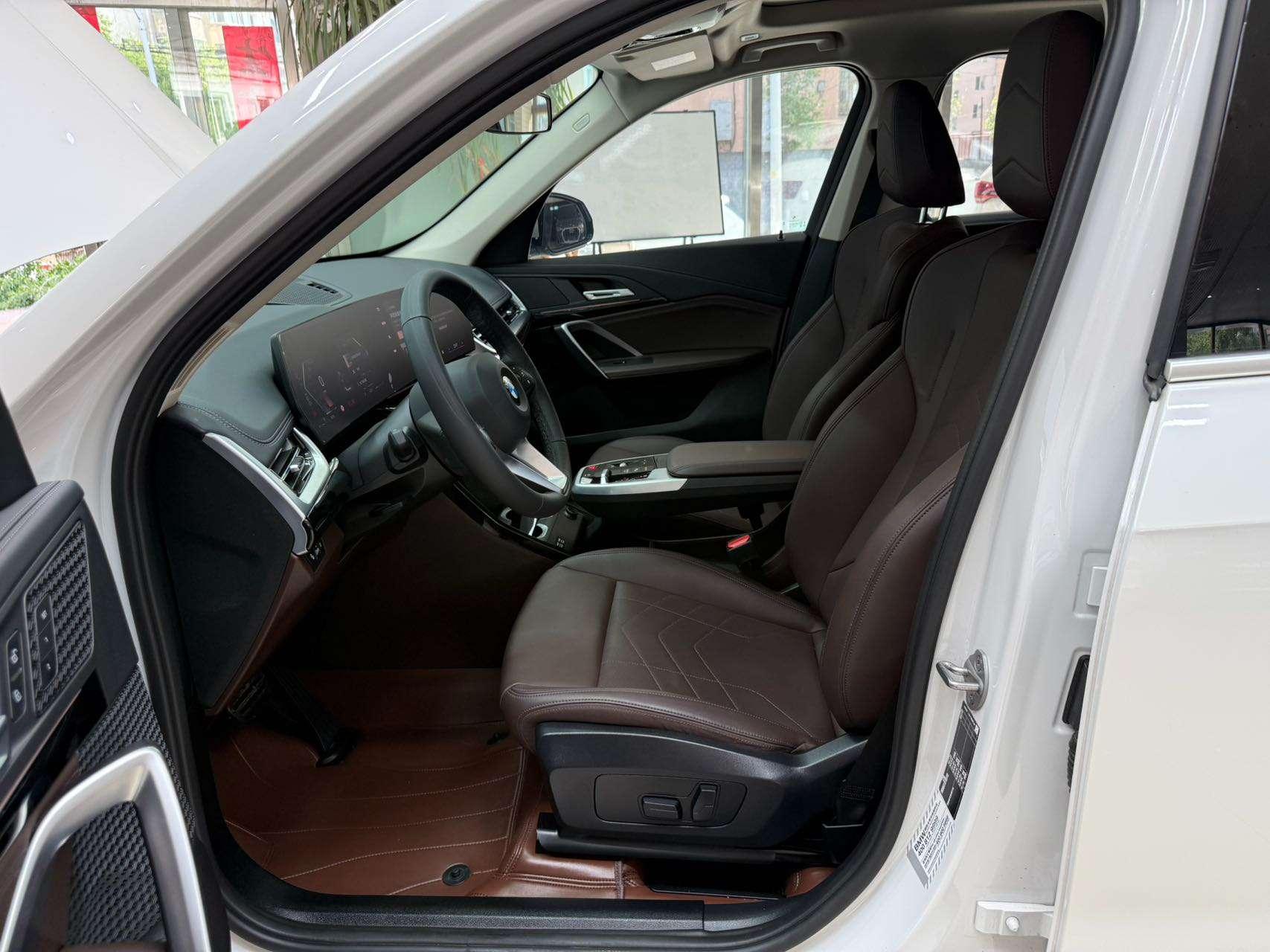 BMW X1 2023, фото 16