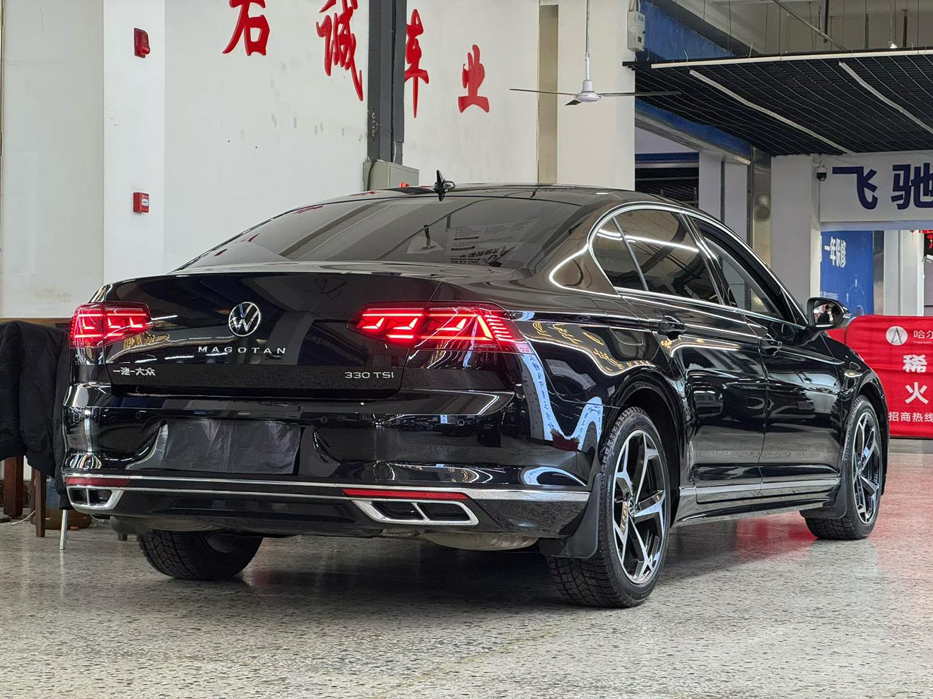 Volkswagen Passat 2023, фото 8