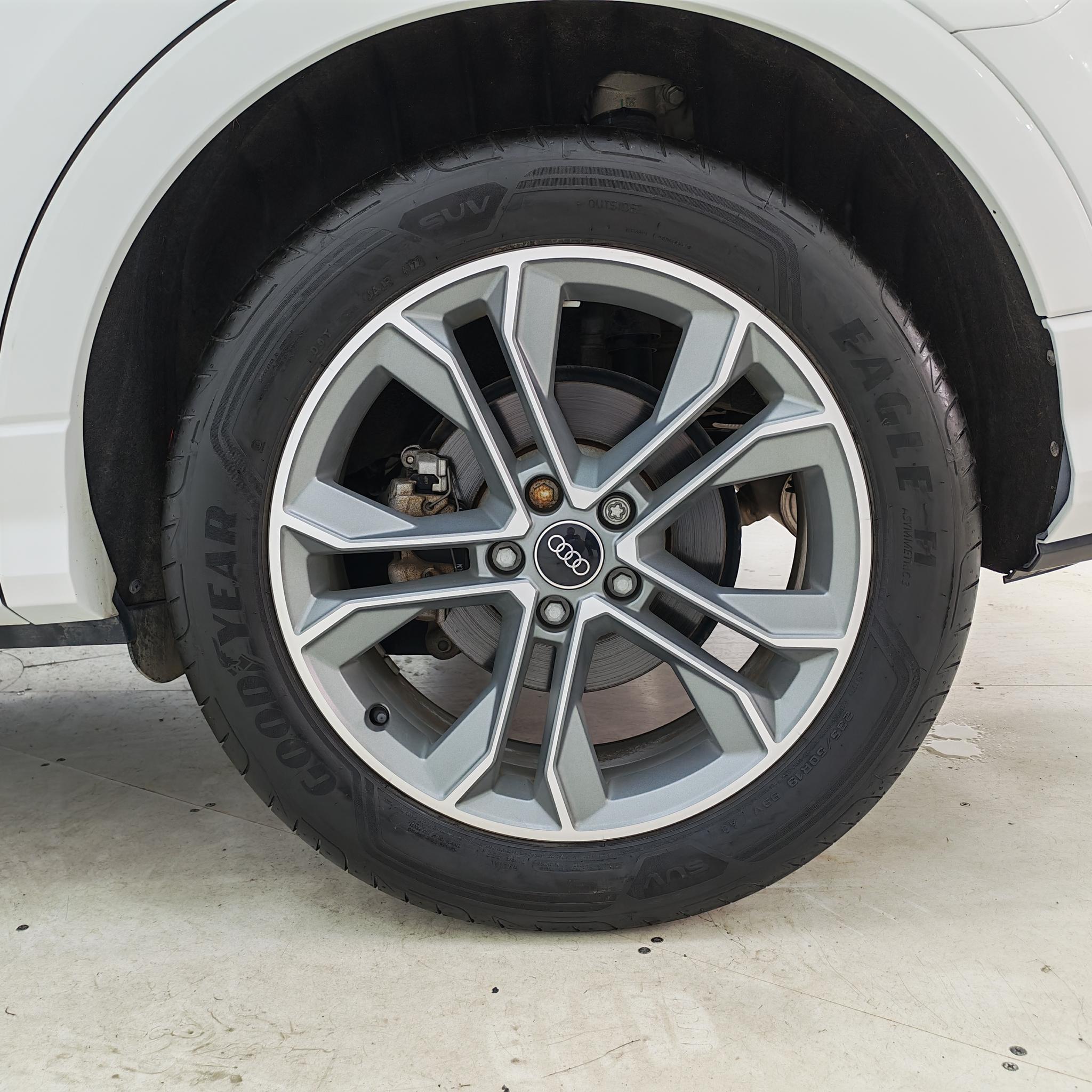 Audi Q3 2023, фото 17