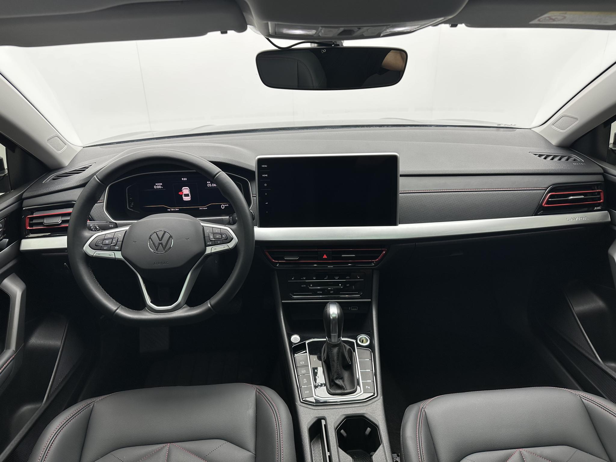 Volkswagen Lavida 2023, фото 7