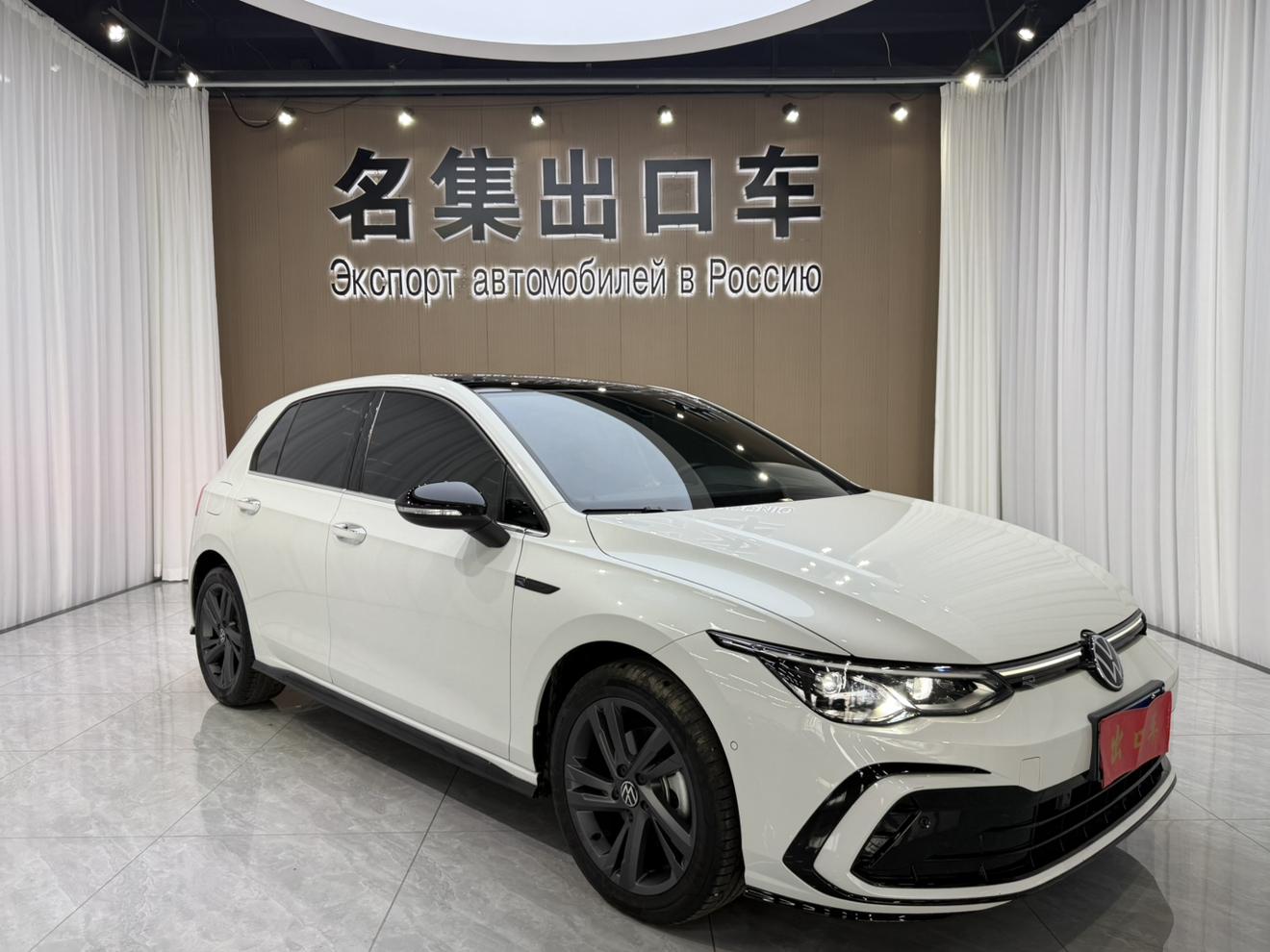 Volkswagen Golf 2023, фото 3