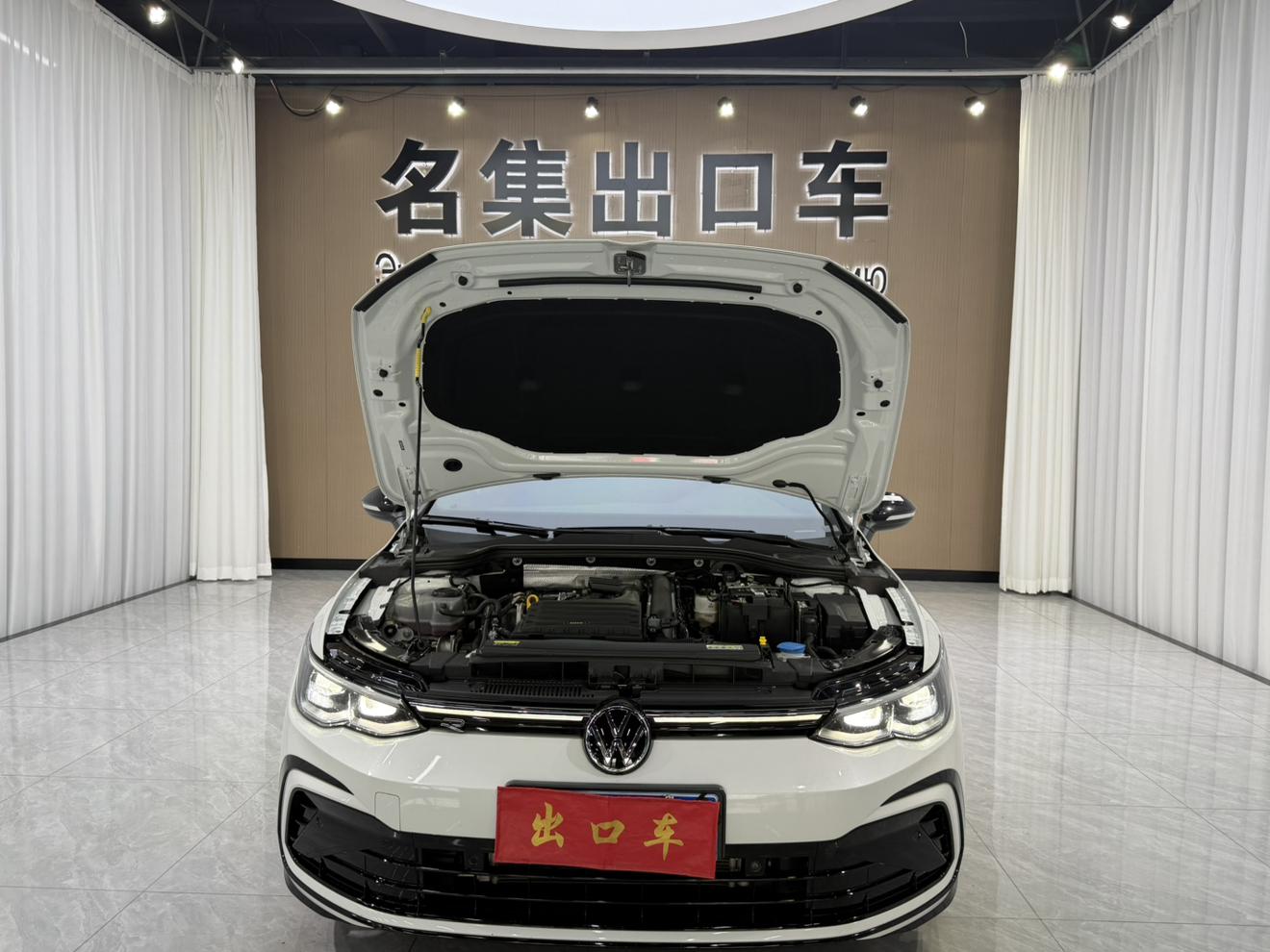 Volkswagen Golf 2023, фото 15