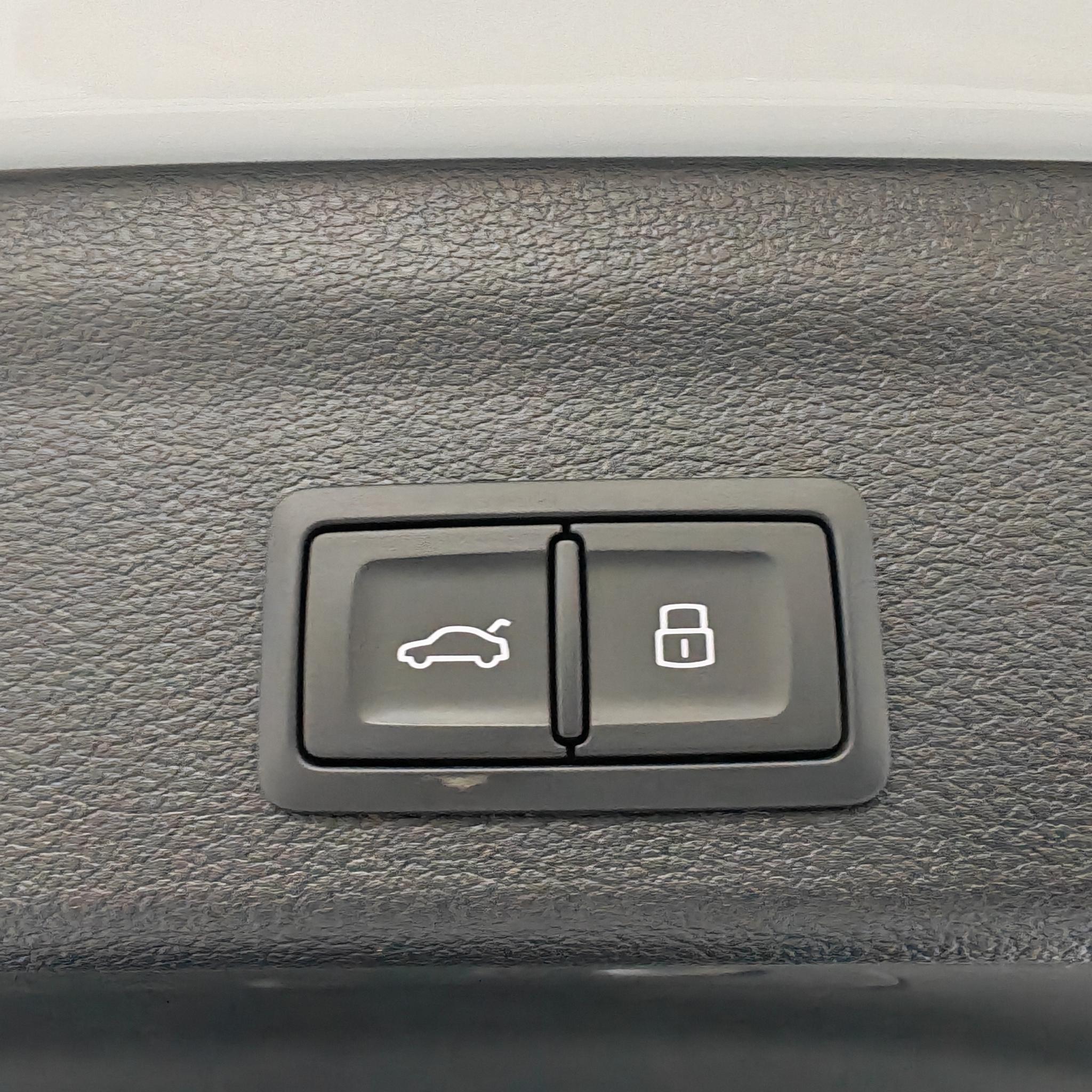 Audi Q3 2023, фото 15