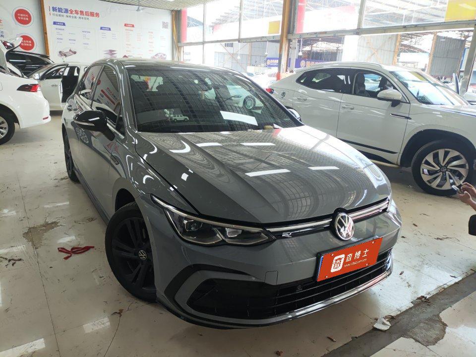 Volkswagen Golf 2023, фото 2