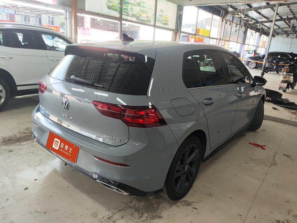 Volkswagen Golf 2023, фото 4