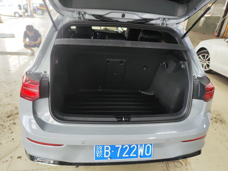 Volkswagen Golf 2023, фото 9
