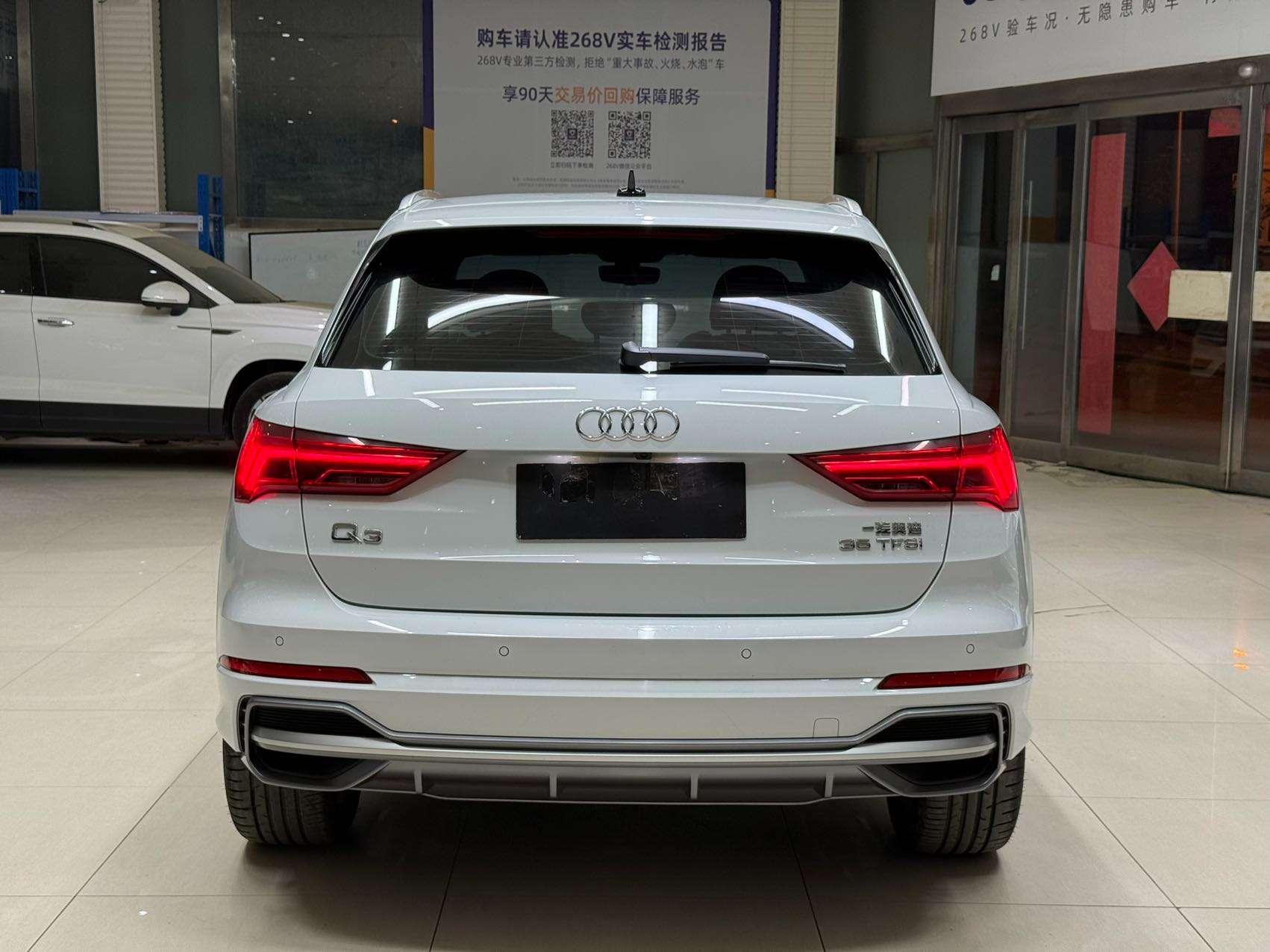 Audi Q3 2023, фото 5