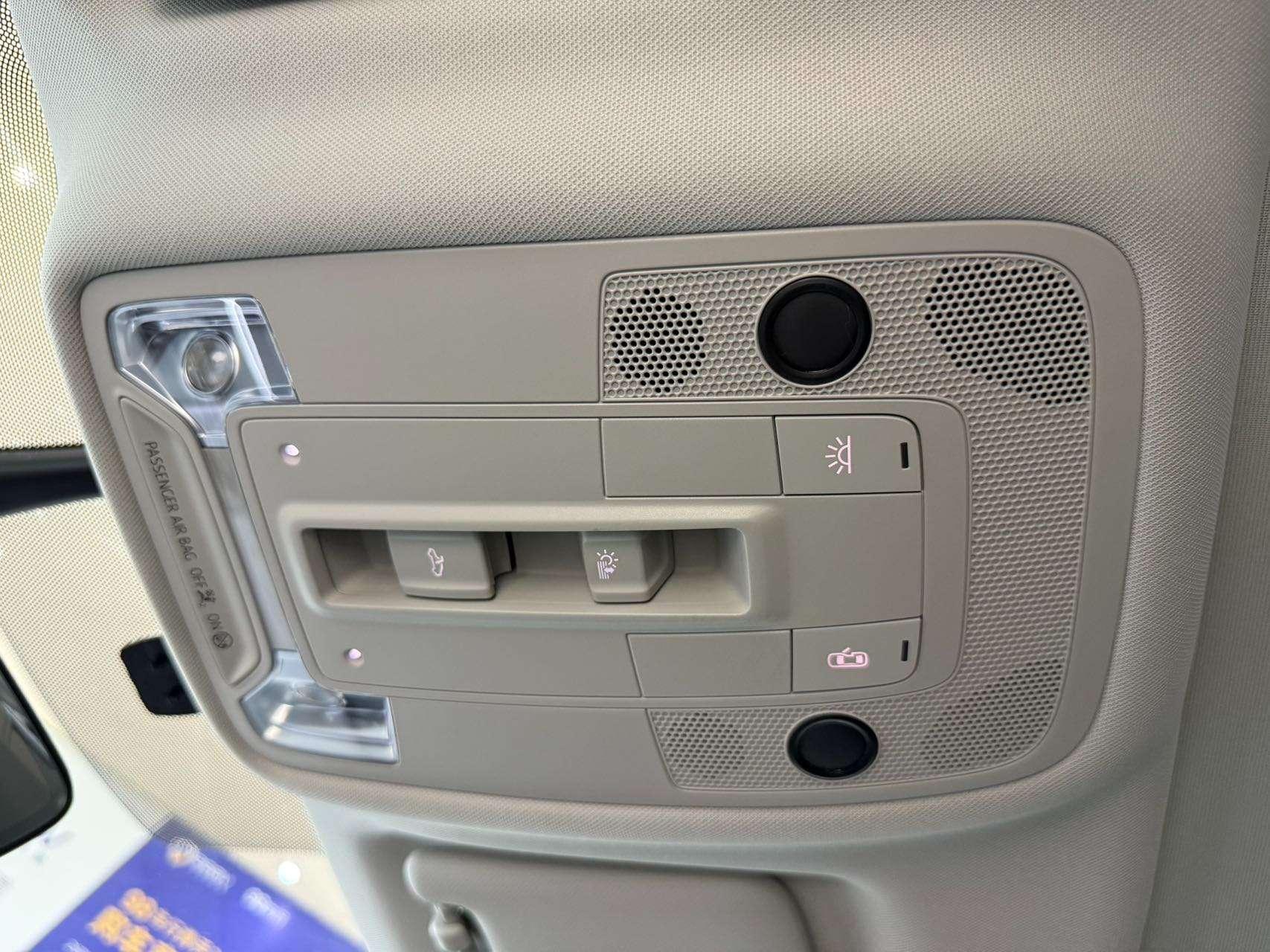 Audi Q3 2023, фото 14