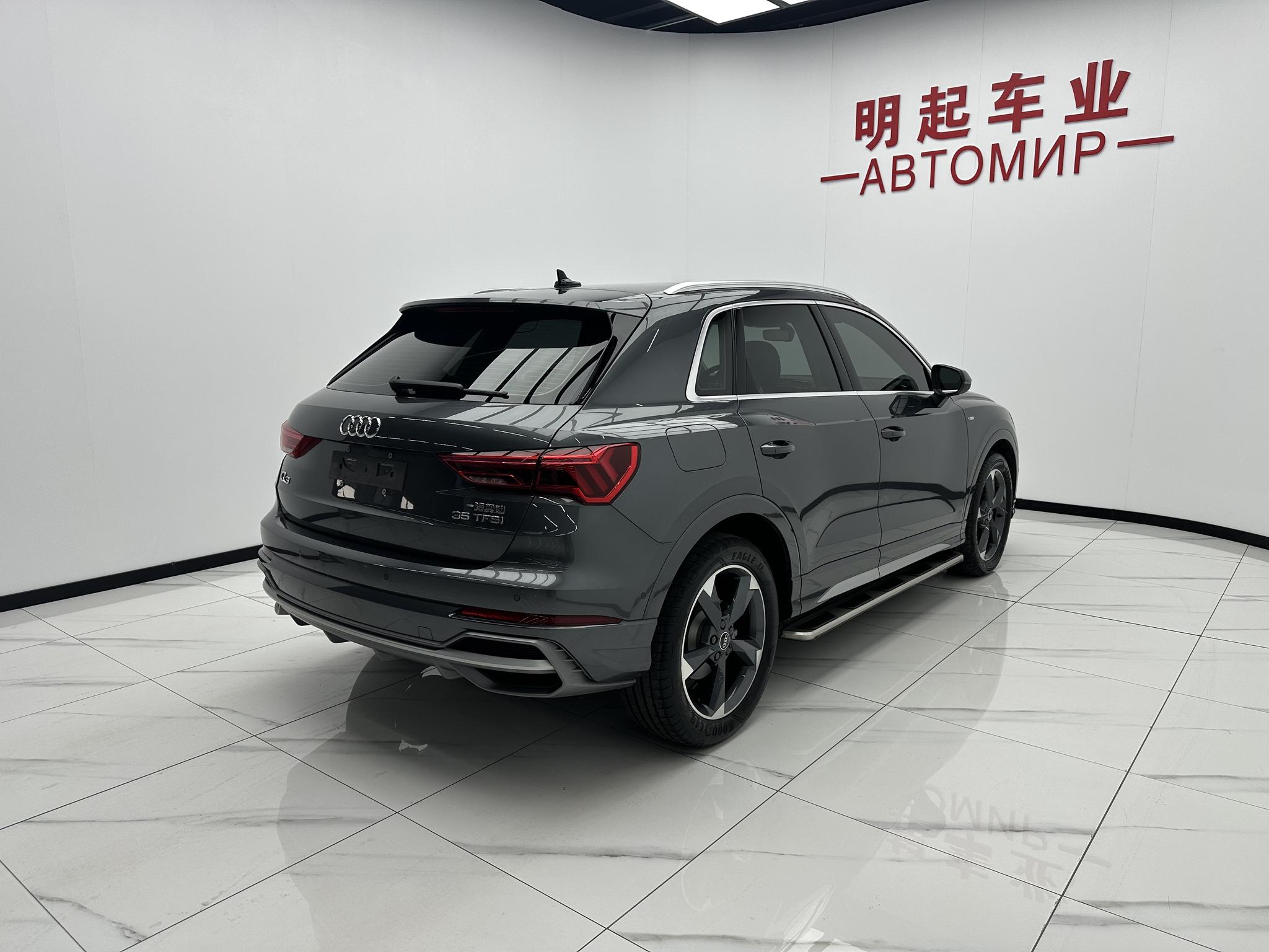 Audi Q3 2023, фото 9