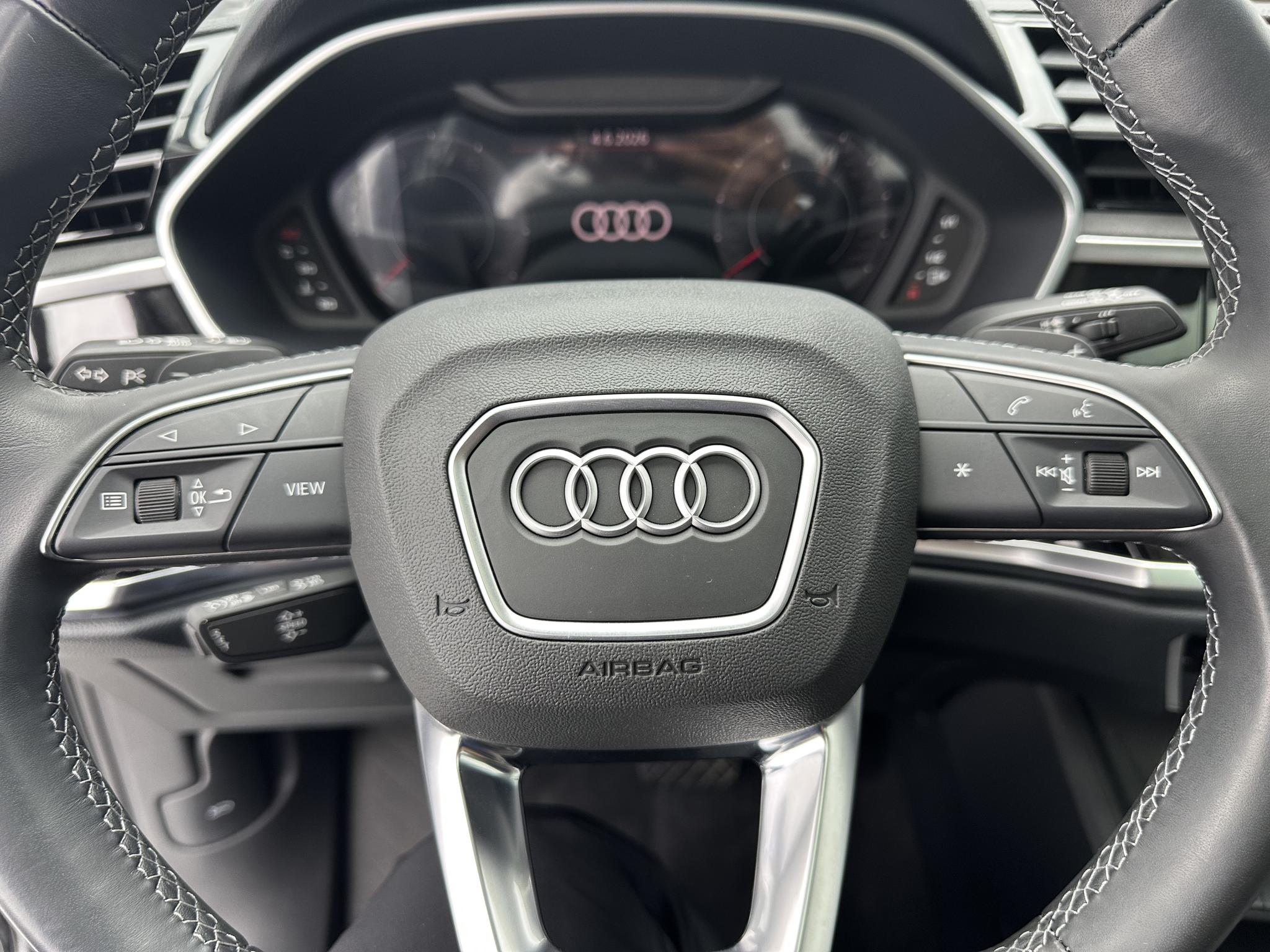 Audi Q3 2023, фото 14