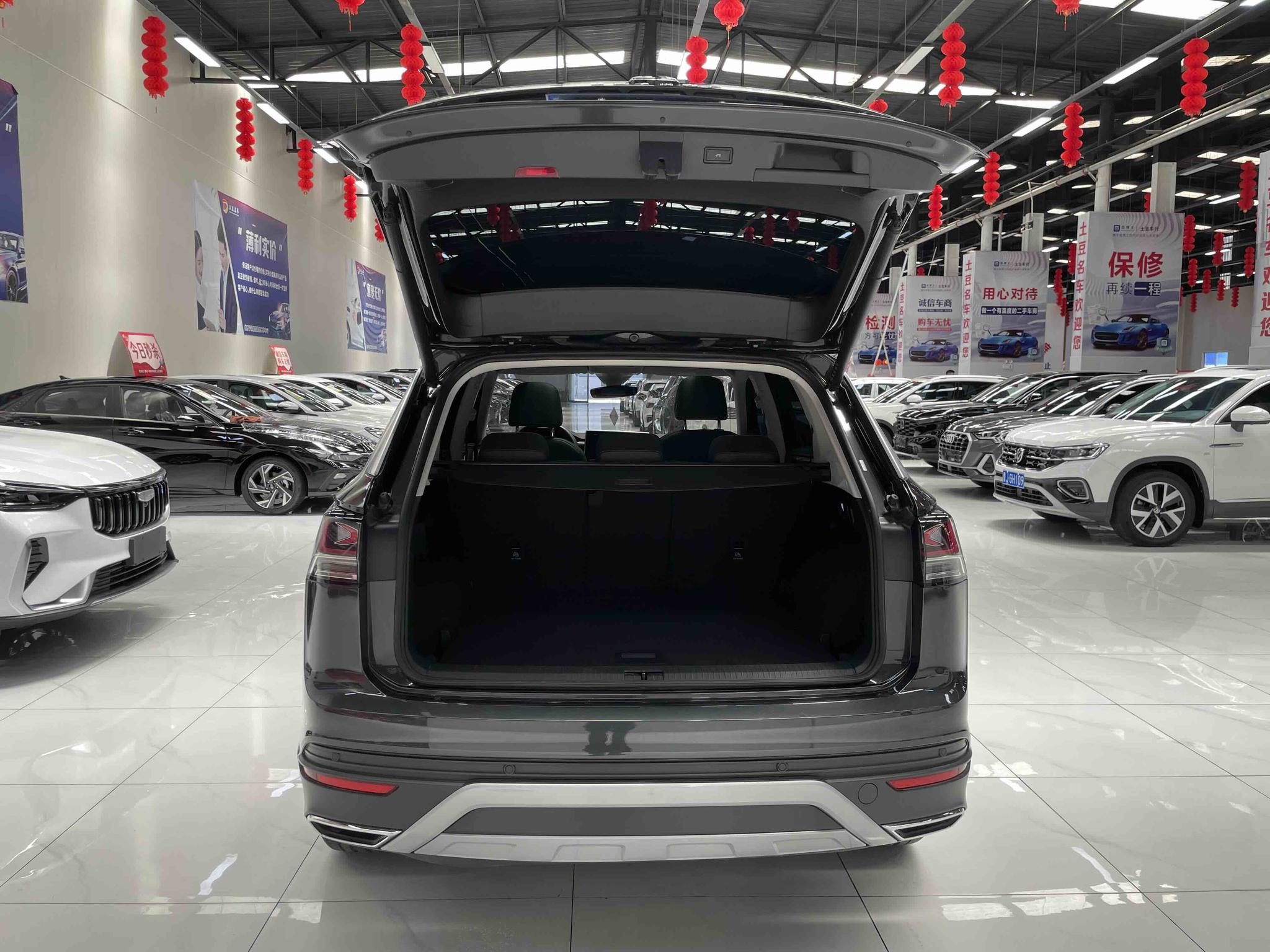 Volkswagen Tayron 2023, фото 15