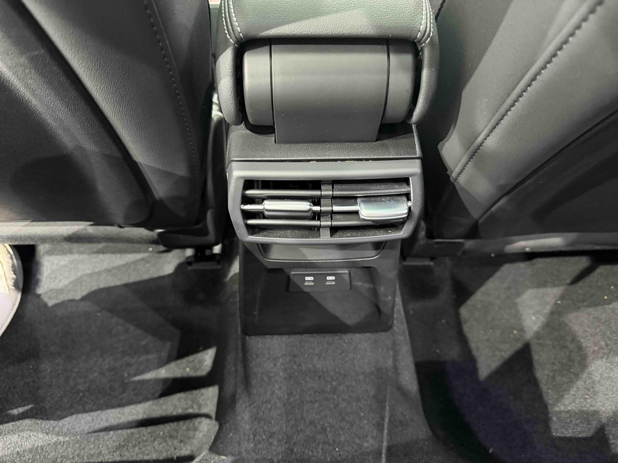 Audi A3 2022, фото 3