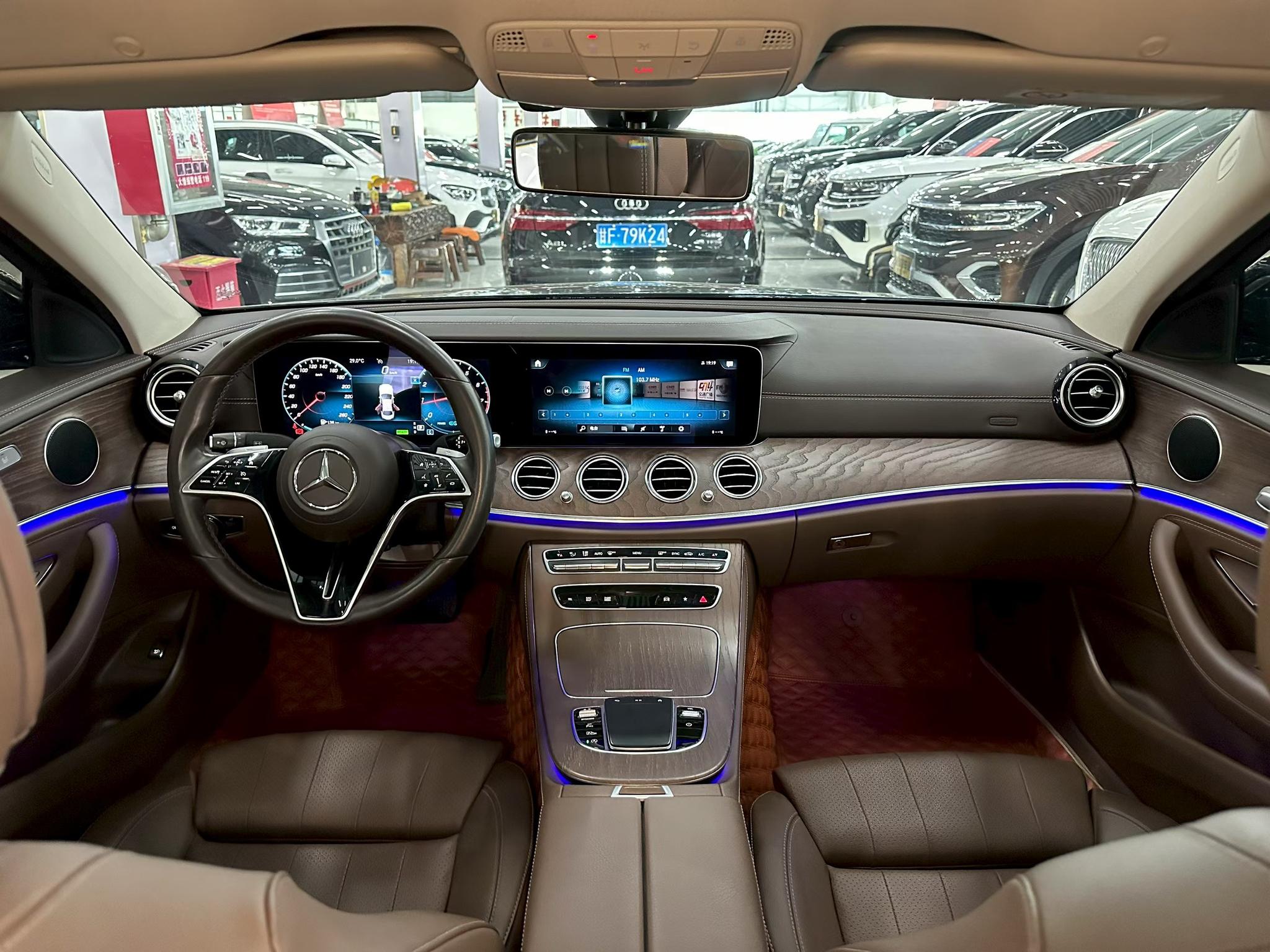 Mercedes-Benz E-Class 2021, фото 5