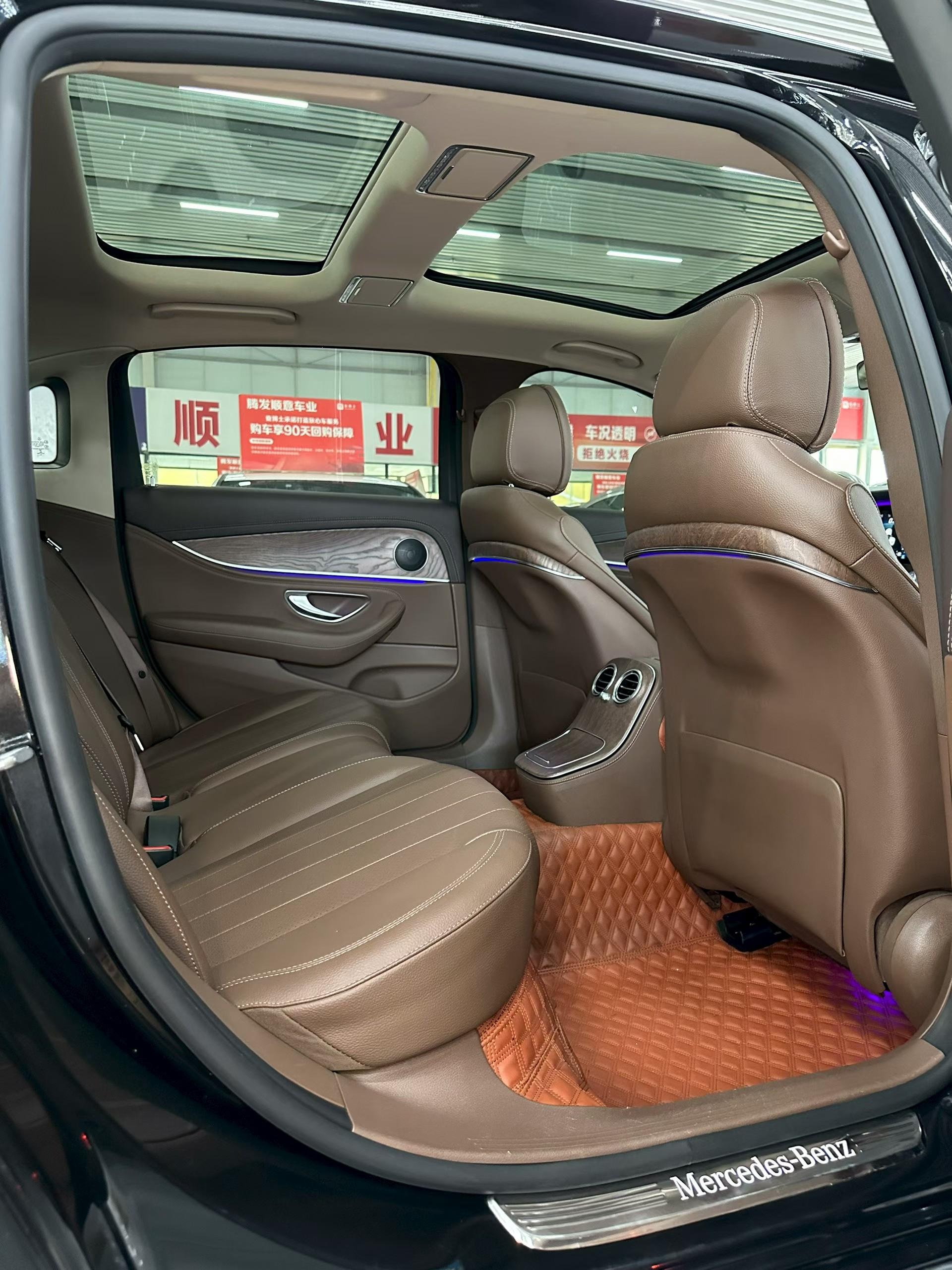 Mercedes-Benz E-Class 2021, фото 7