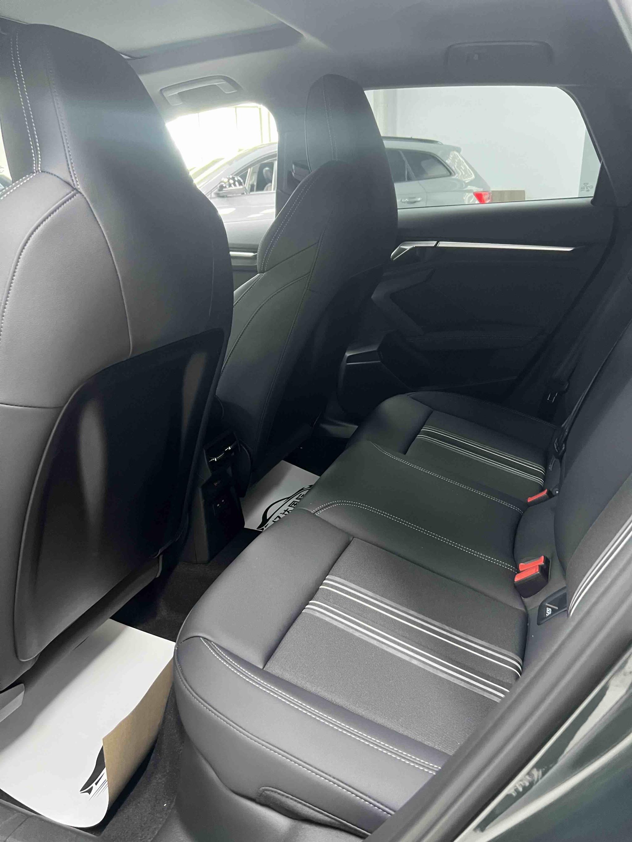 Audi A3 2023, фото 15