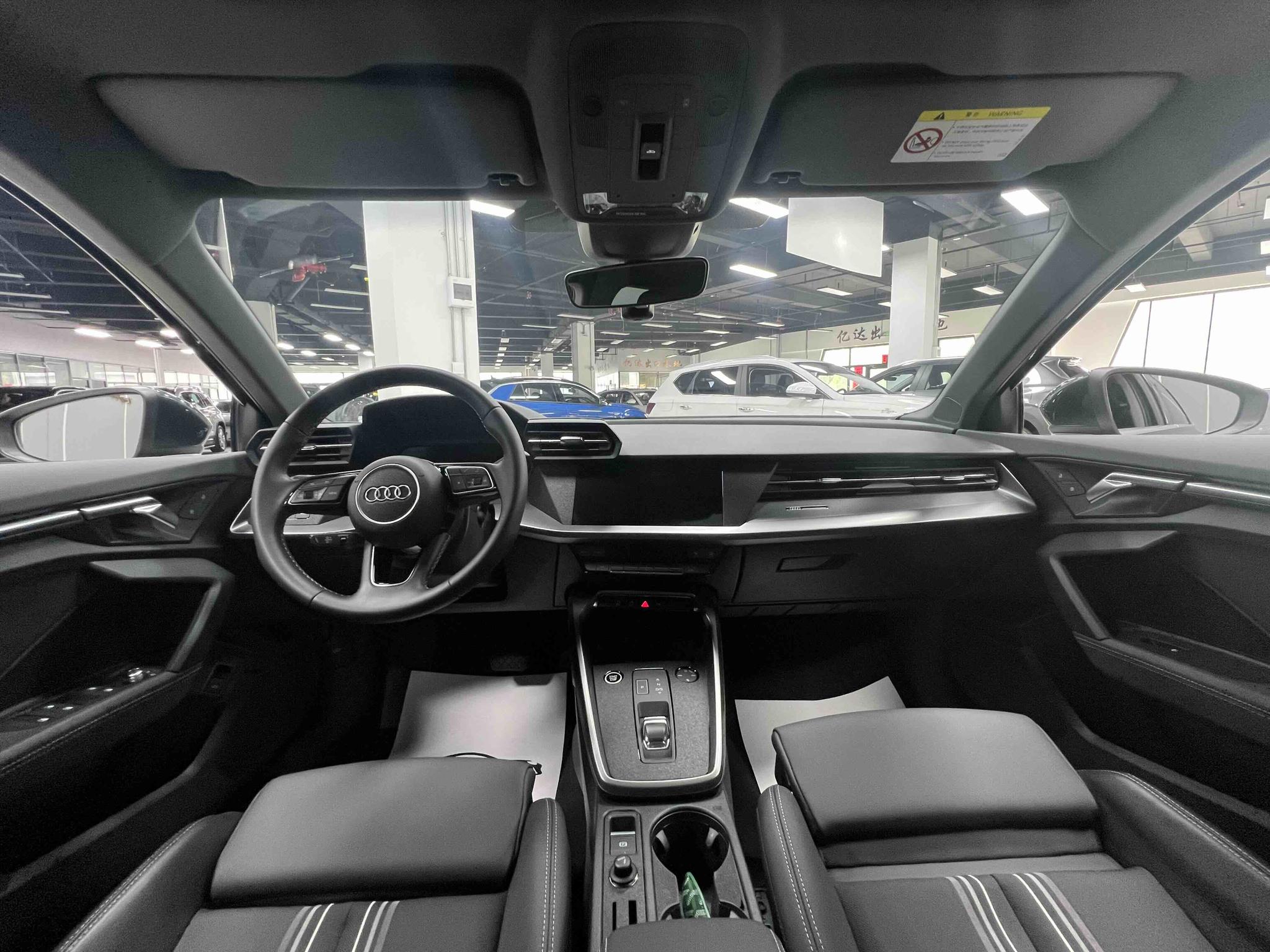 Audi A3 2023, фото 16