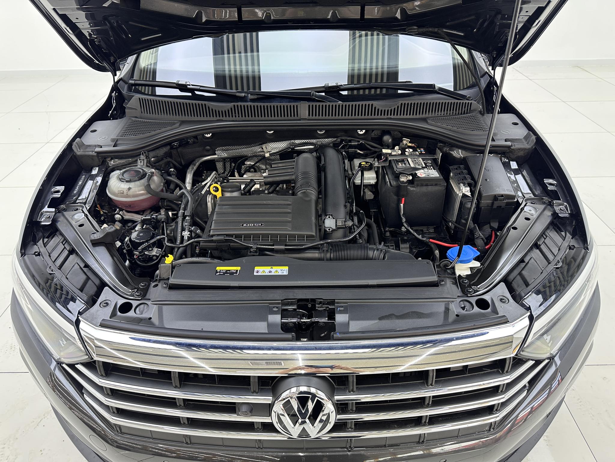 Volkswagen Jetta 2021, фото 17
