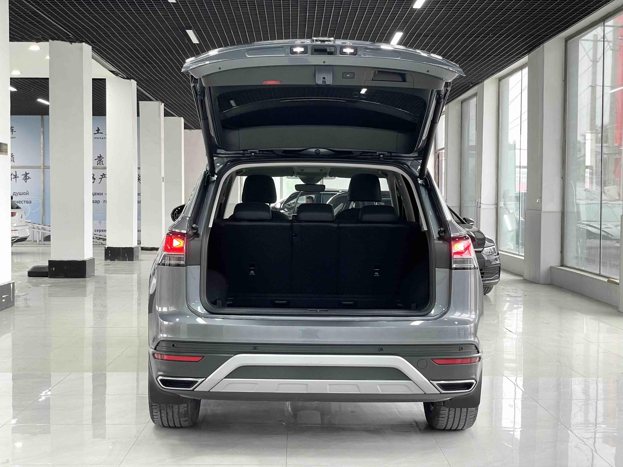 Volkswagen Tayron 2023, фото 17