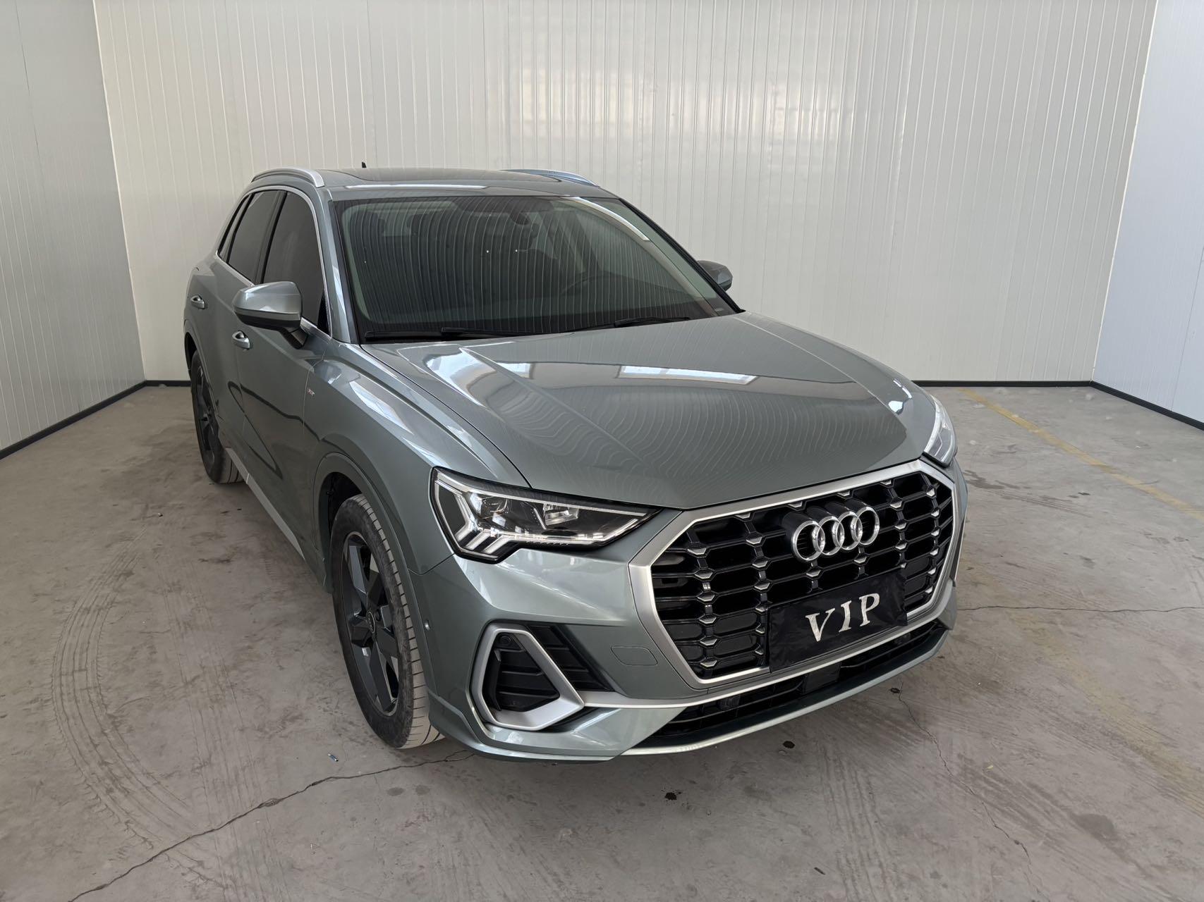 Audi Q3 2022, фото 2