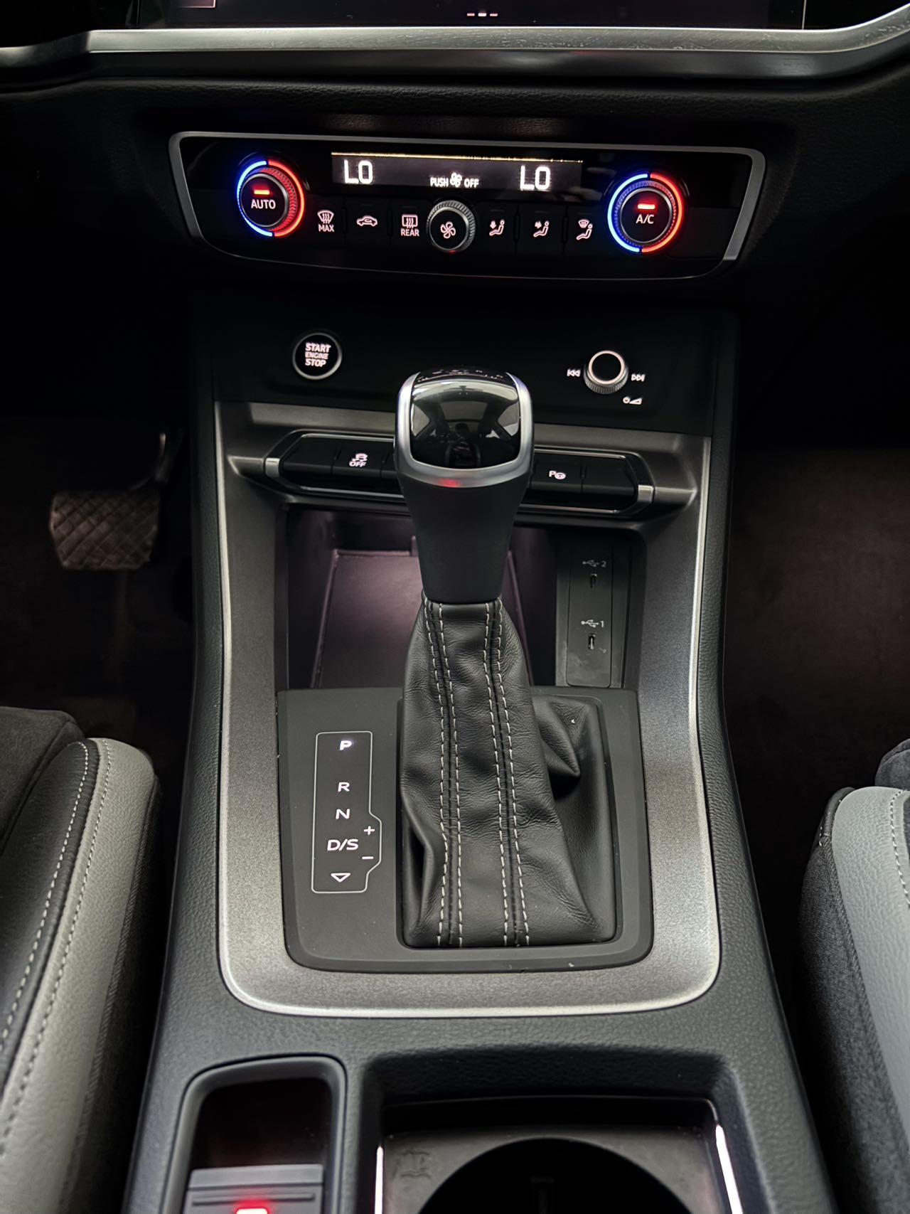 Audi Q3 2022, фото 17