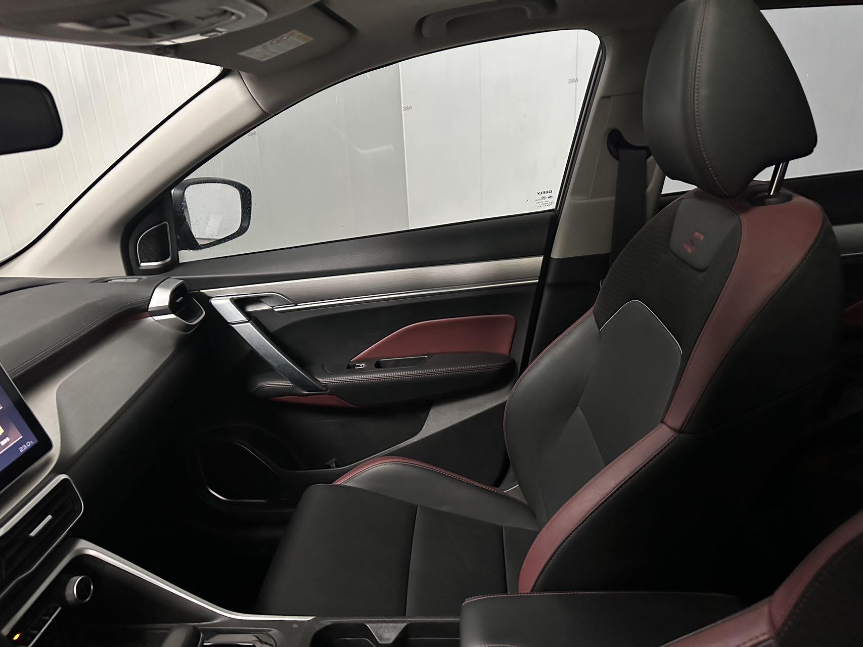 Geely Binyue 2021, фото 15