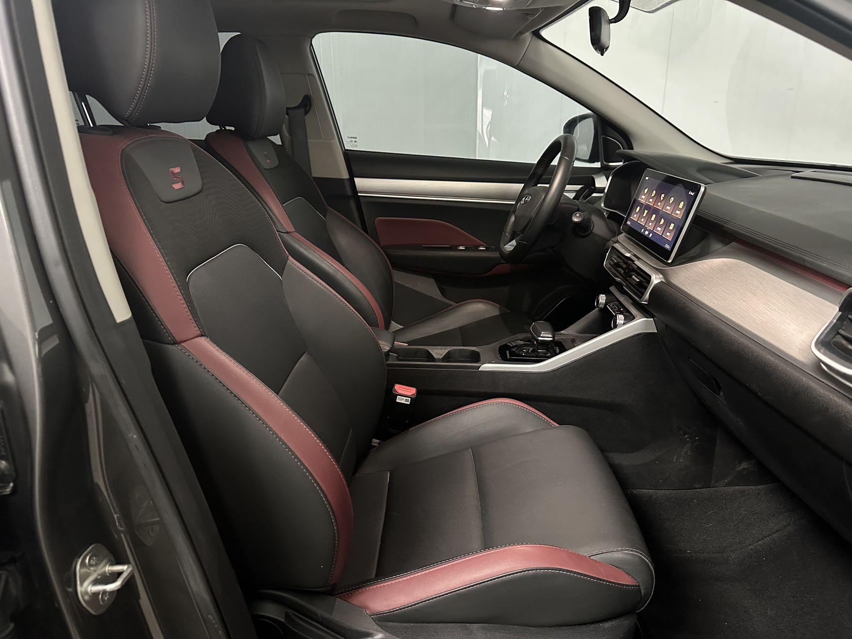 Geely Binyue 2021, фото 16