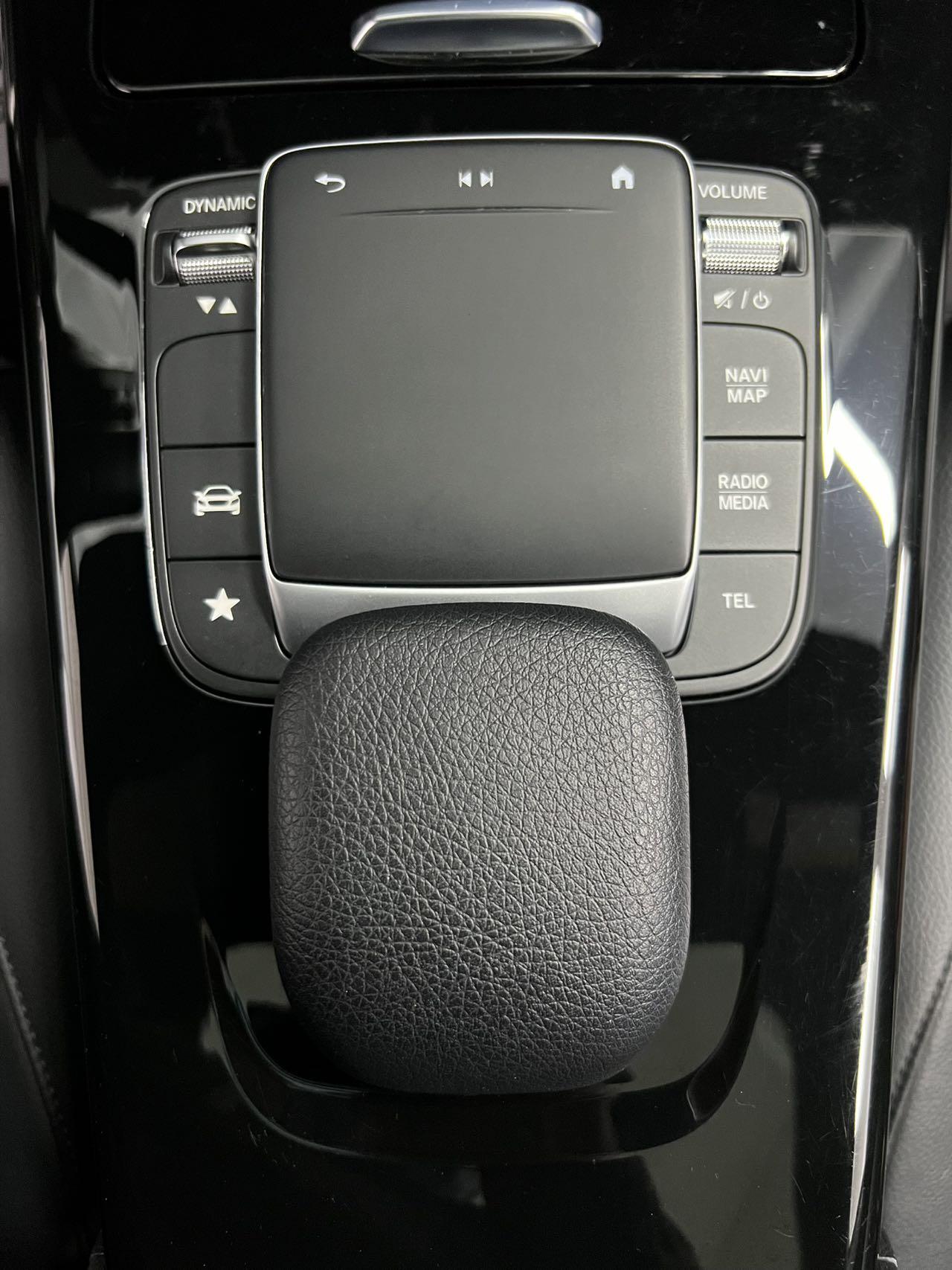Mercedes-Benz A-Class 2022, фото 15