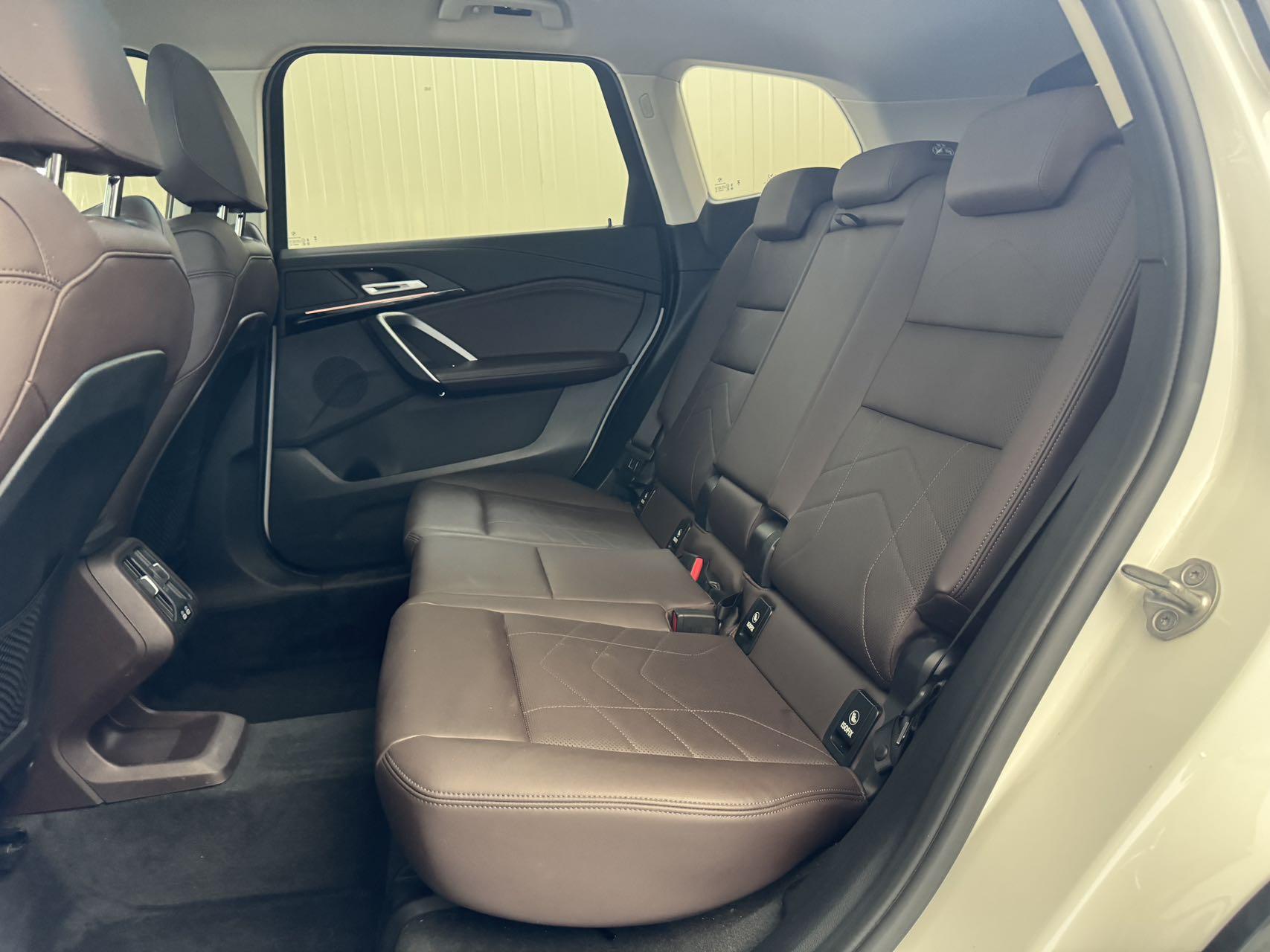 BMW X1 2023, фото 14