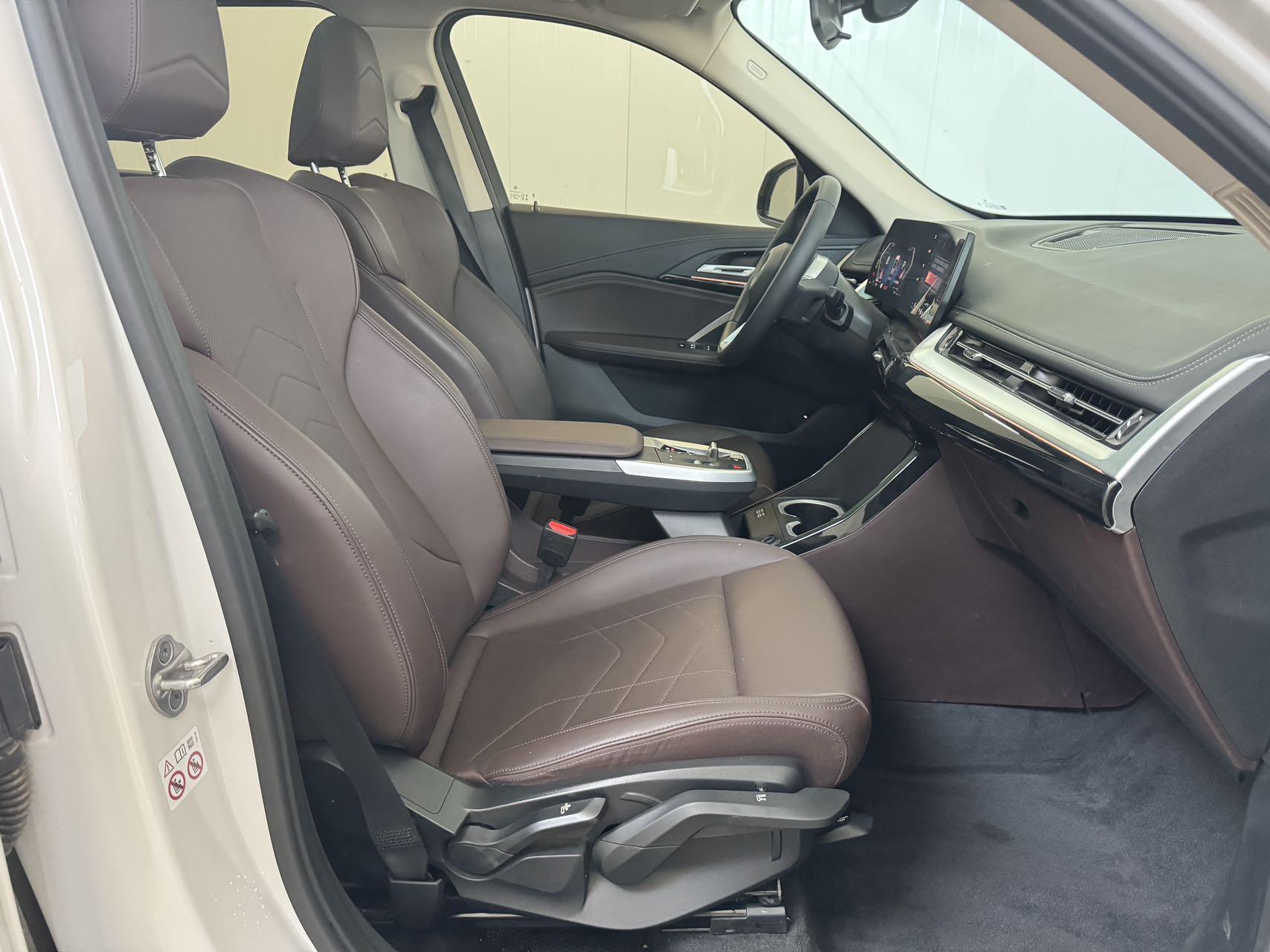 BMW X1 2023, фото 15