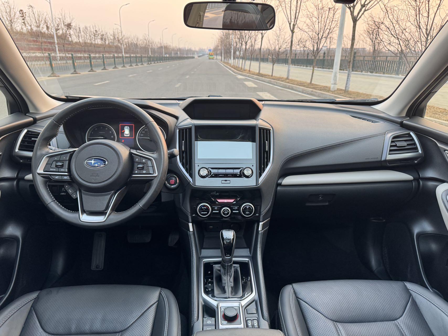 Subaru Forester 2022, фото 16