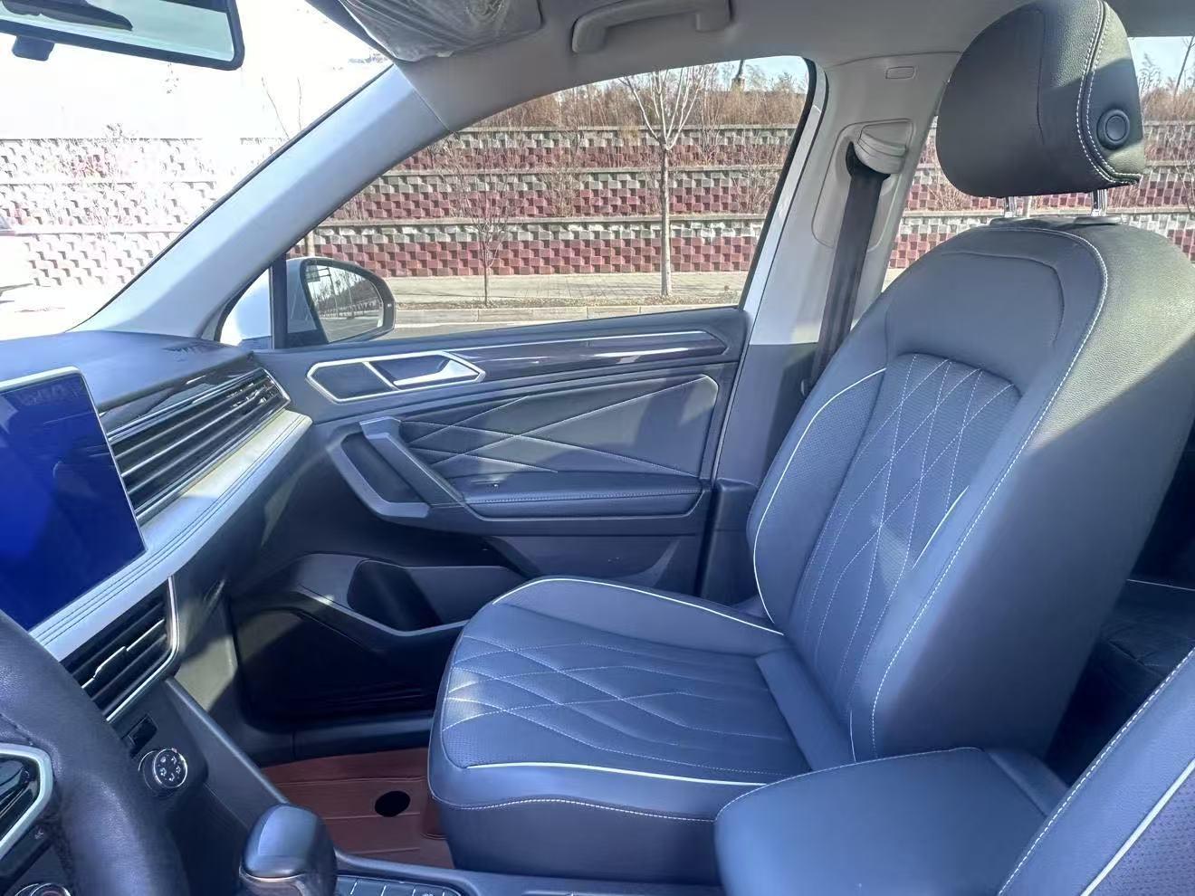 Volkswagen Tiguan 2023, фото 9