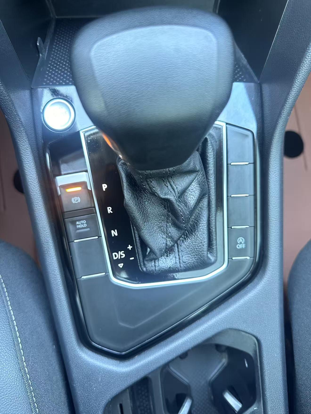 Volkswagen Tiguan 2023, фото 13