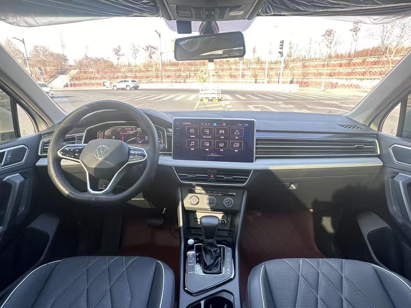Volkswagen Tiguan 2023, фото 14
