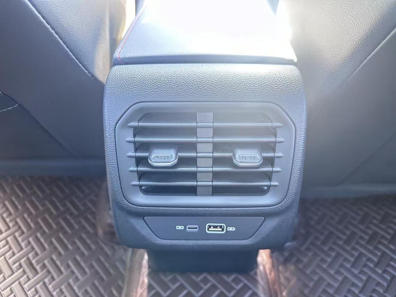 Volkswagen Lingdu 2022, фото 16