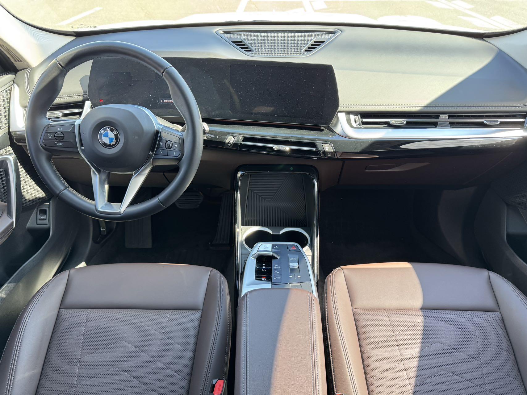 BMW X1 2023, фото 17