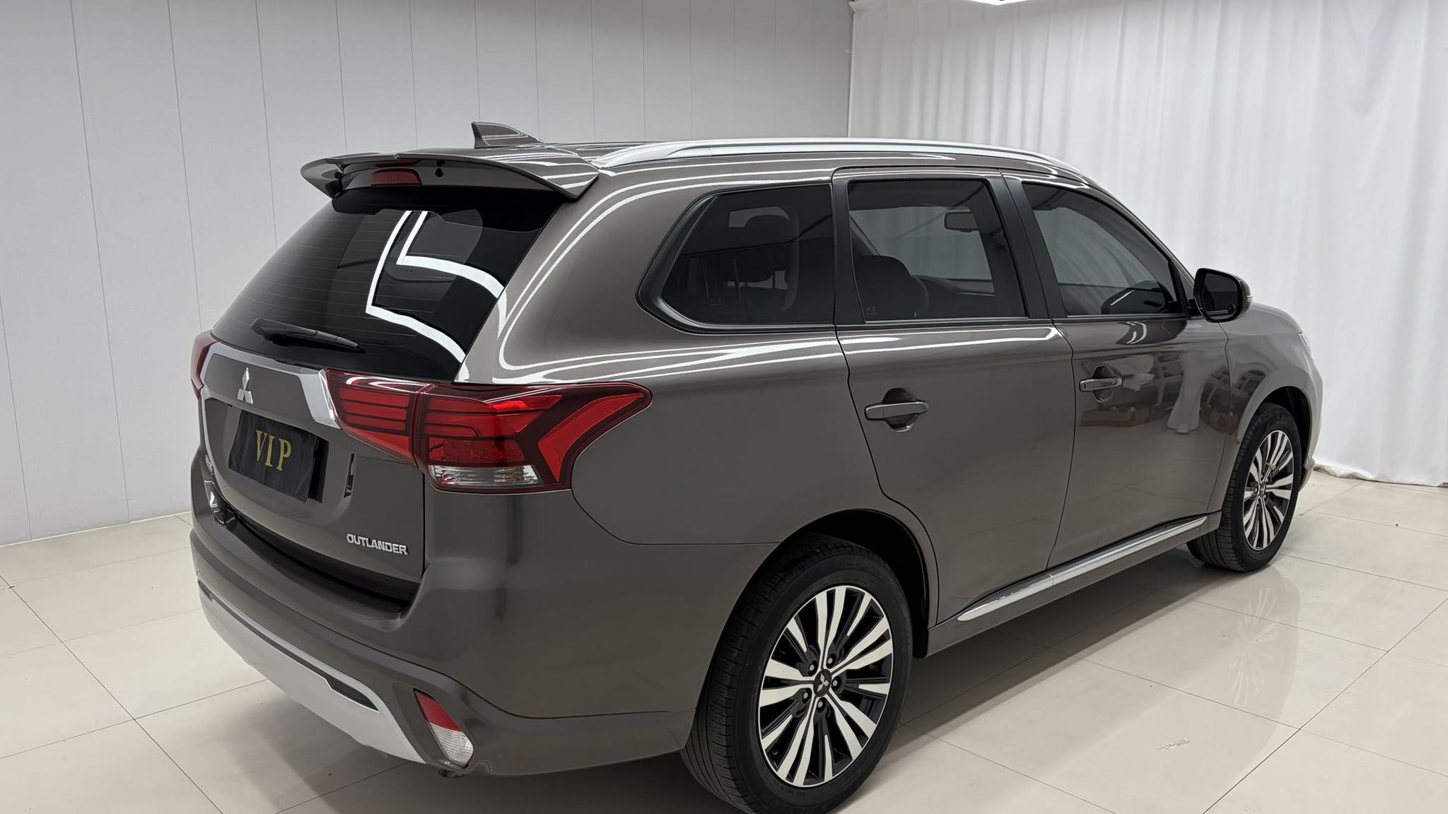 Mitsubishi Outlander 2021, фото 4