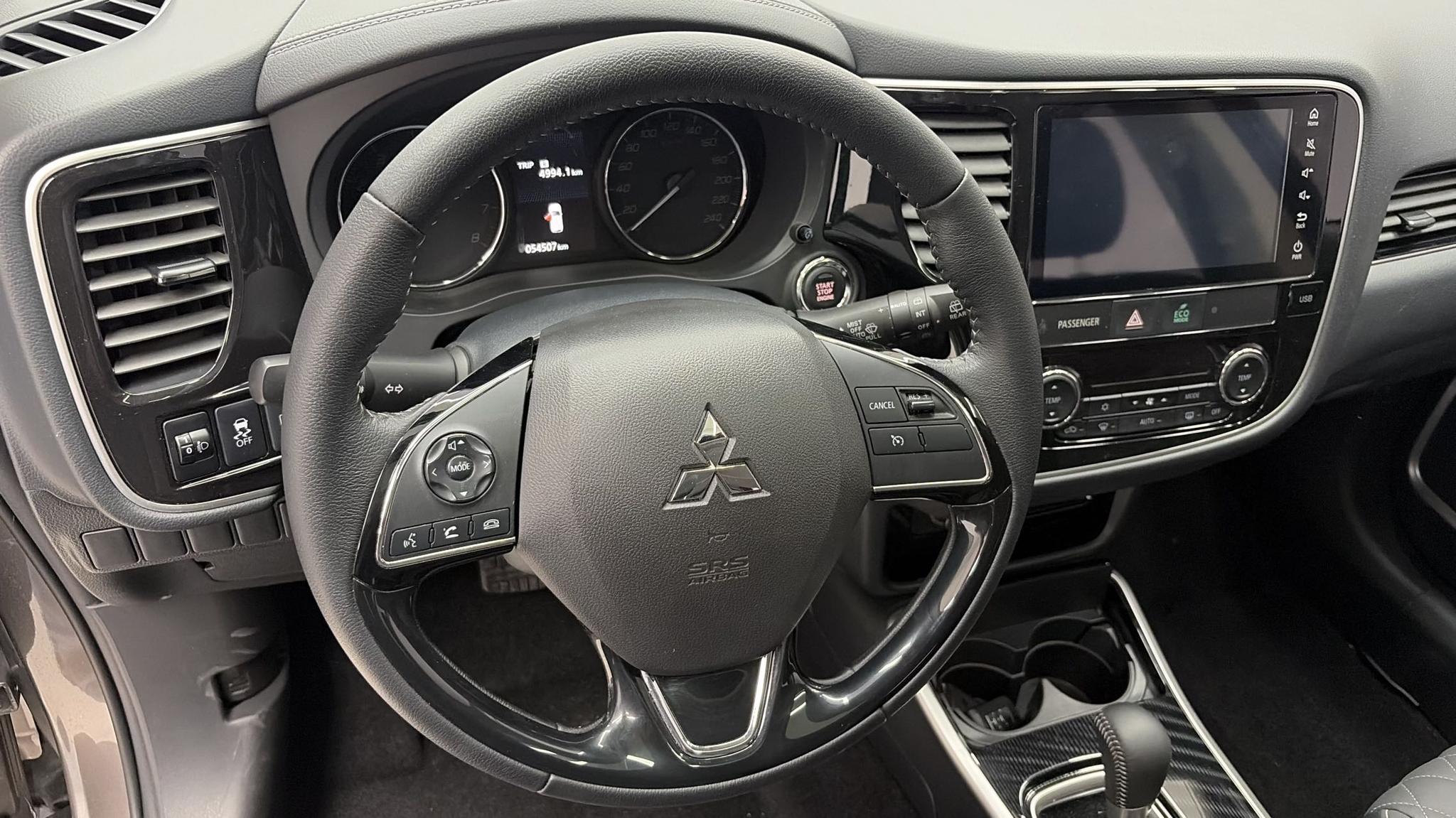 Mitsubishi Outlander 2021, фото 10